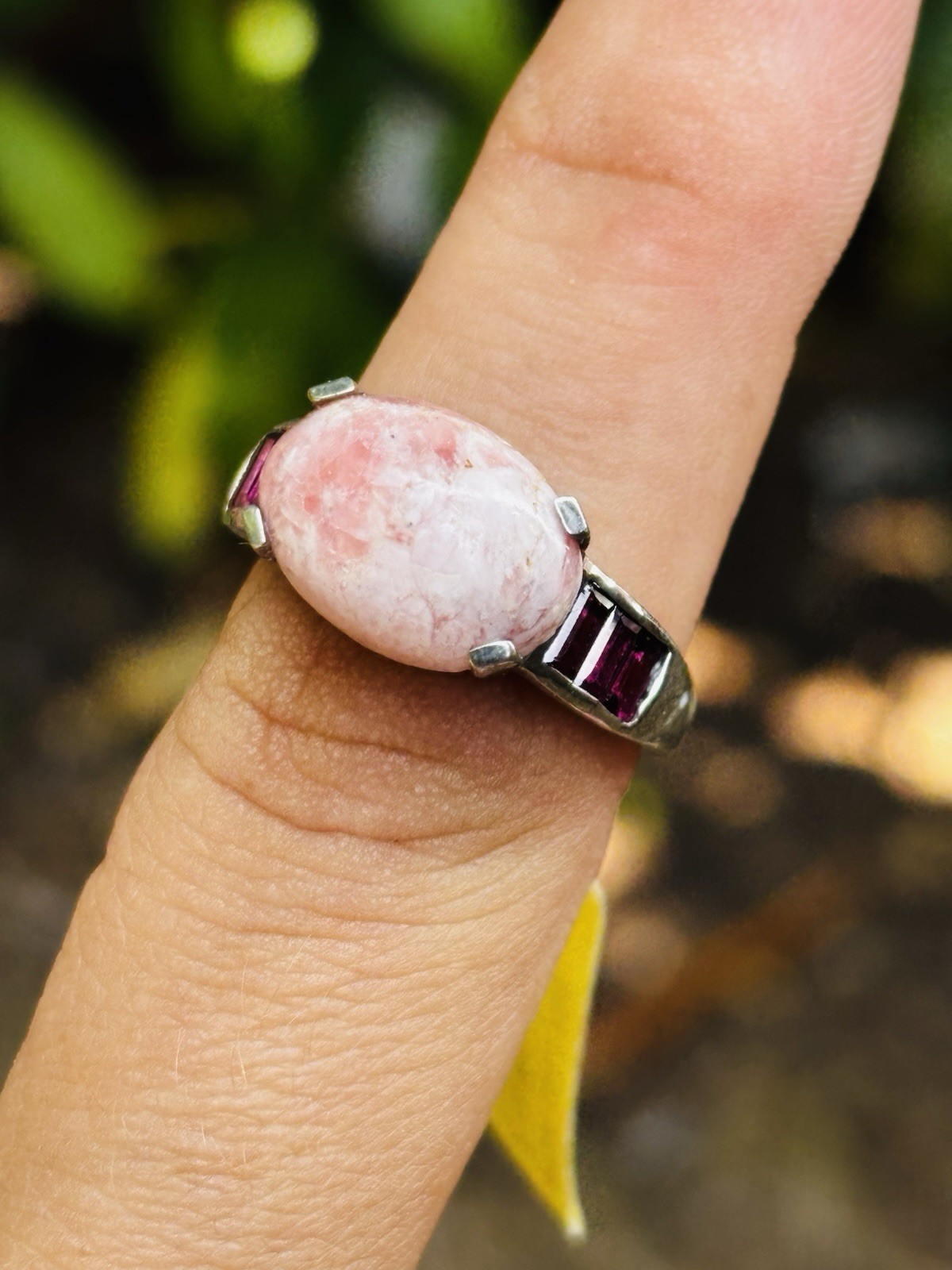 TJC silver,rhodocrosite and rhodolite granets ring UK size Q new with tag