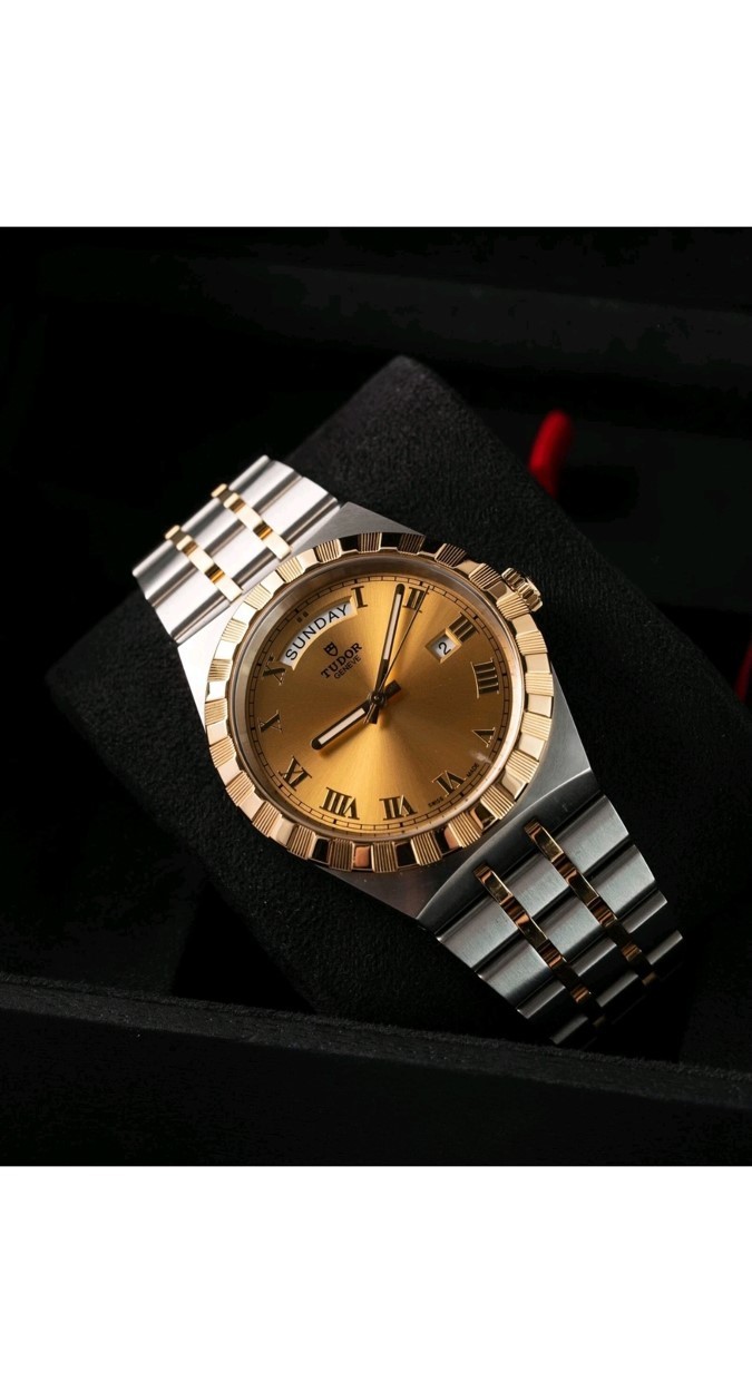 Tudor Royal 41mm Two‑Tone Champagne Dial – Full Set – 28603 – 2021