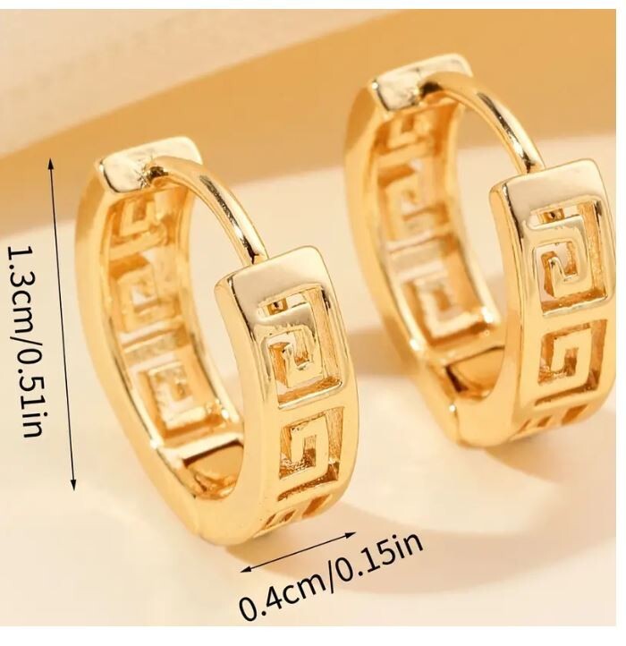NEW VERY SMALL HUGGIE GREEK KEY ROUND HOOP EARRINGS 18k YELLOW GOLD PLATED .51″