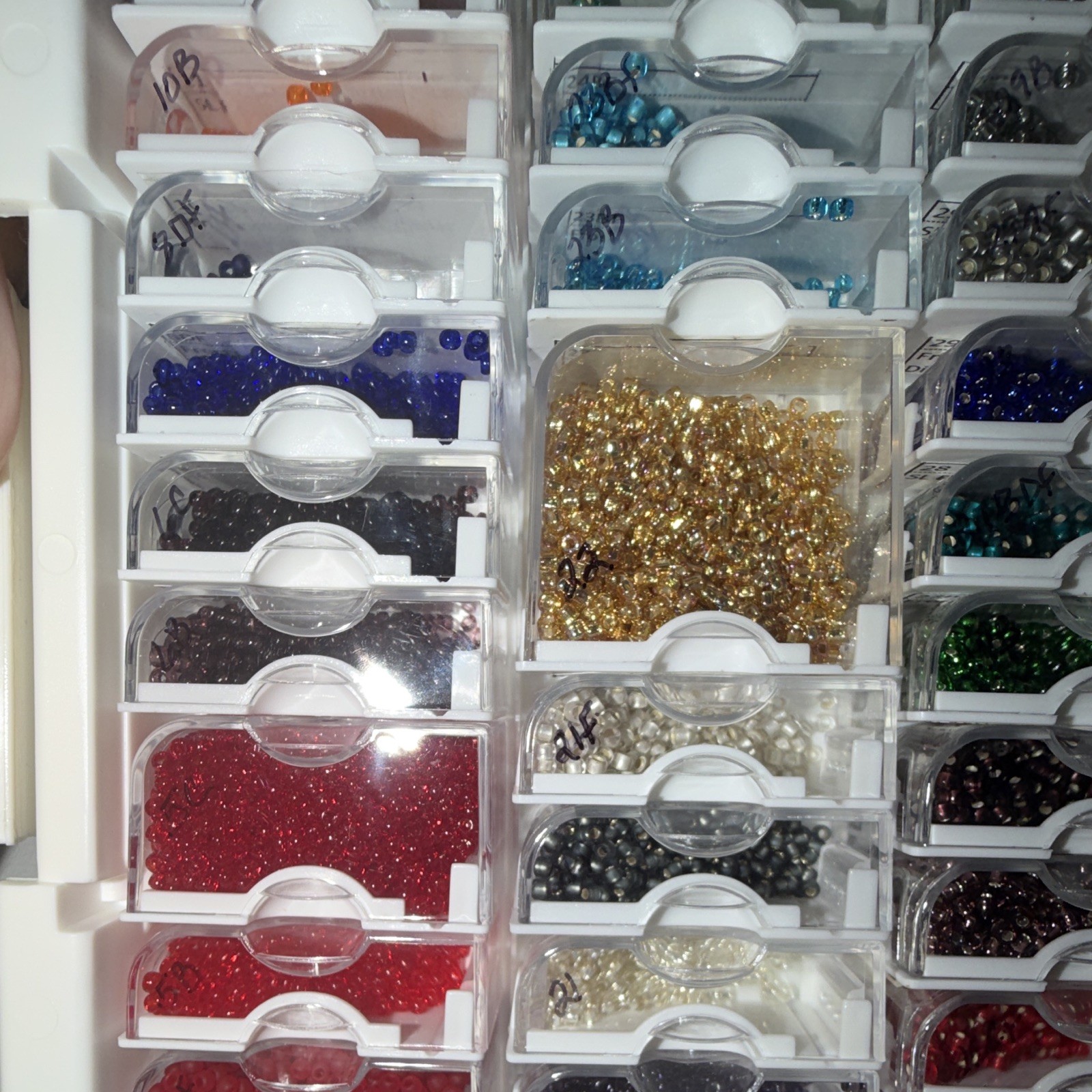 8/0 Glass Seed Beads Multicolor Round Assortment 70 Cases with Large Case