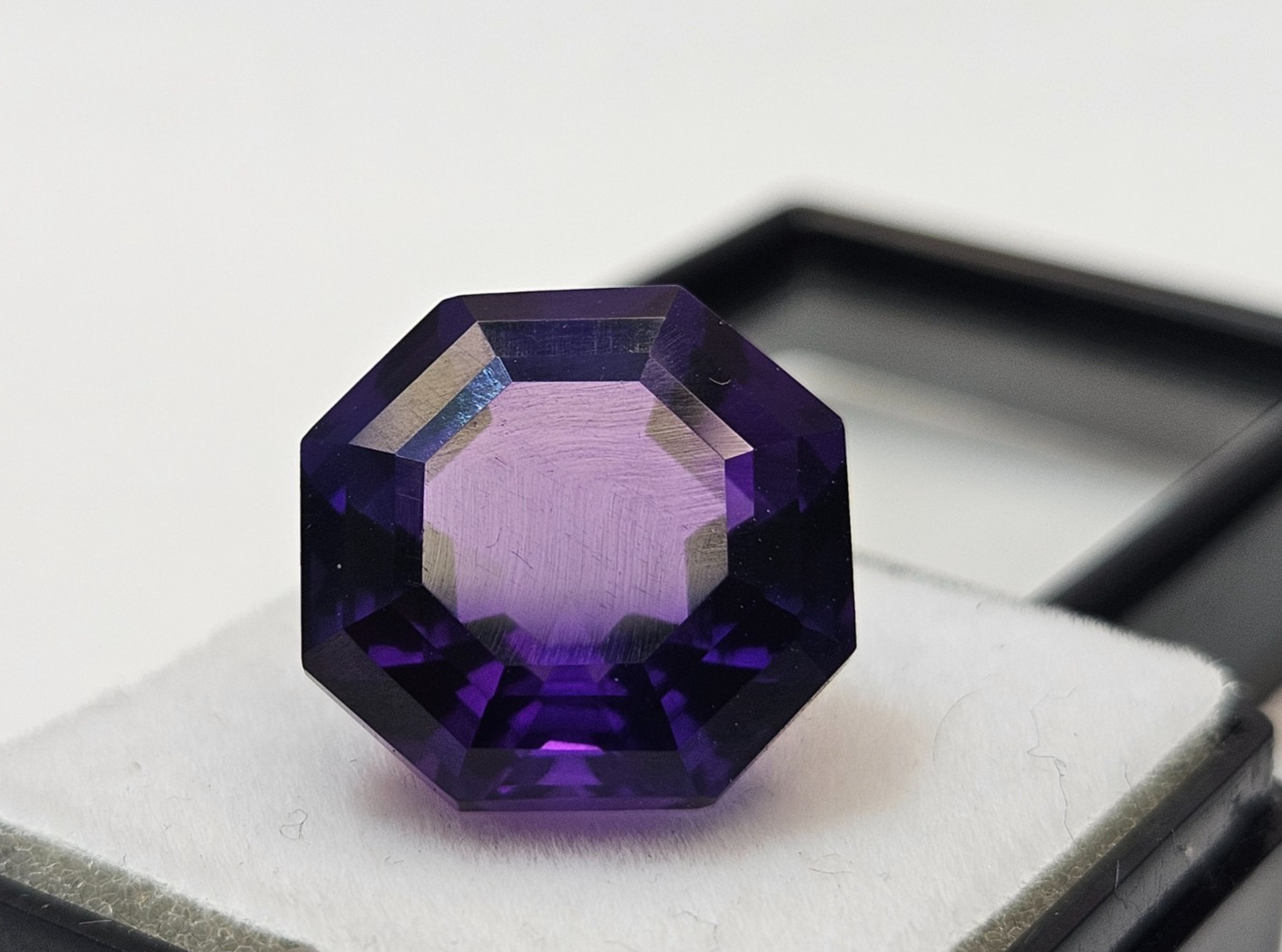Amethyst 12+ Ct Natural Purple Hexagon Cut Loose Gemstone For Ring & Stud Making