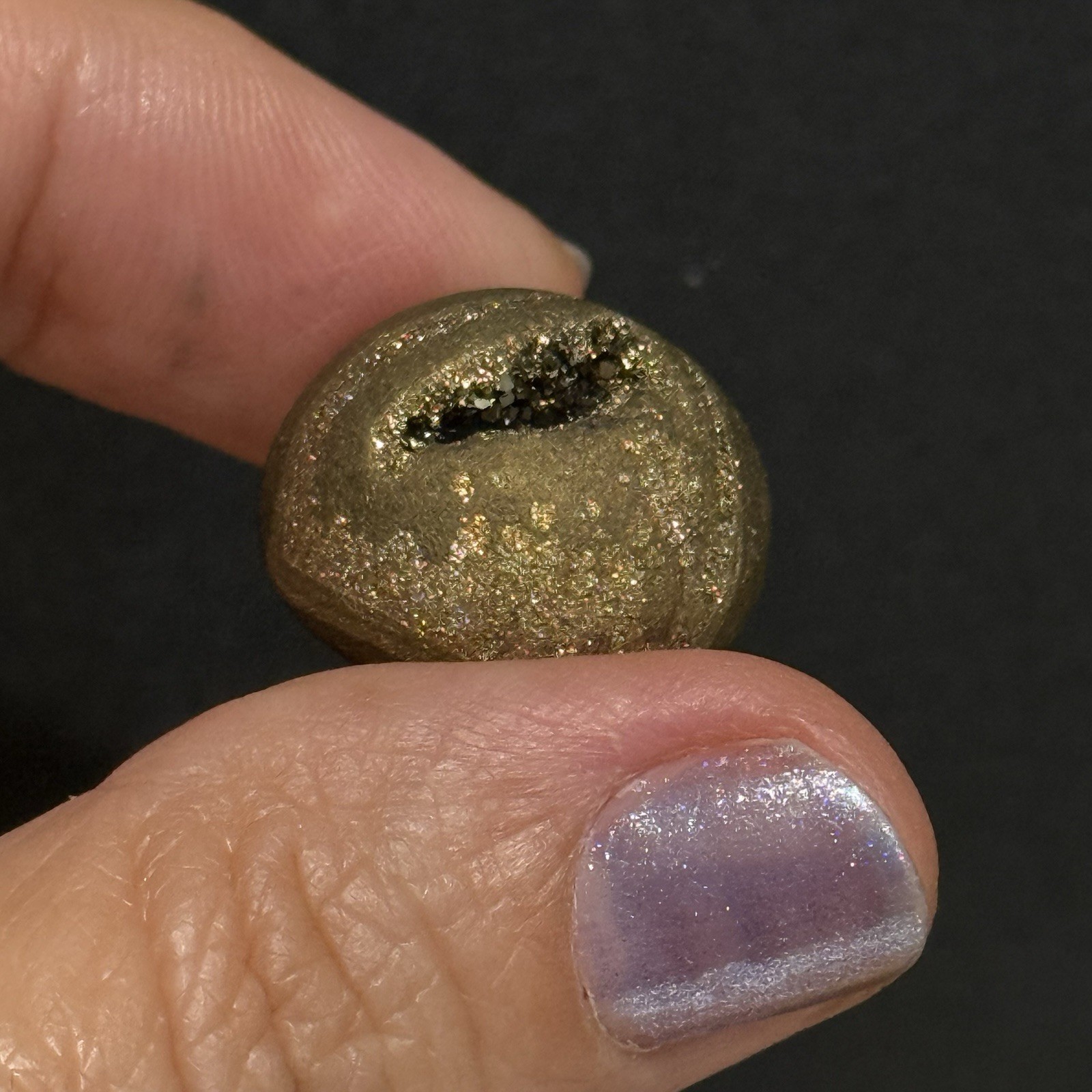 19.85×10.3mm Sparkly Golden Coated Round High Dome Agate Druzy Cabochon