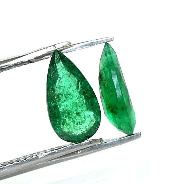 8.5×4.75×2.75 mm Natural Emerald Loose Gemstone Pear Cut Faceted Pair 1.35 Cts