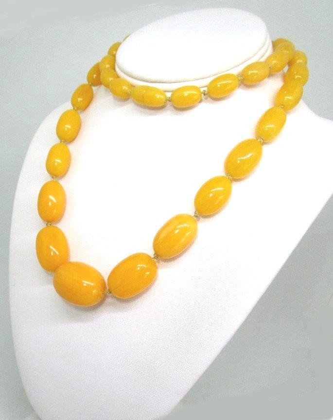 Egg Yolk Amber Knotted Graduated Bead Necklace 68.6 grams 31 1/4” long