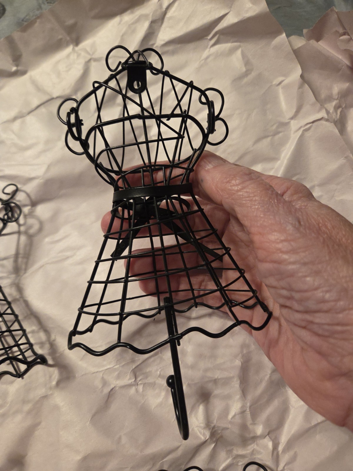 6.5″ Black Metal Wire Dress Form Mannequin Jewelry Holder Wall Hook Set Of 6