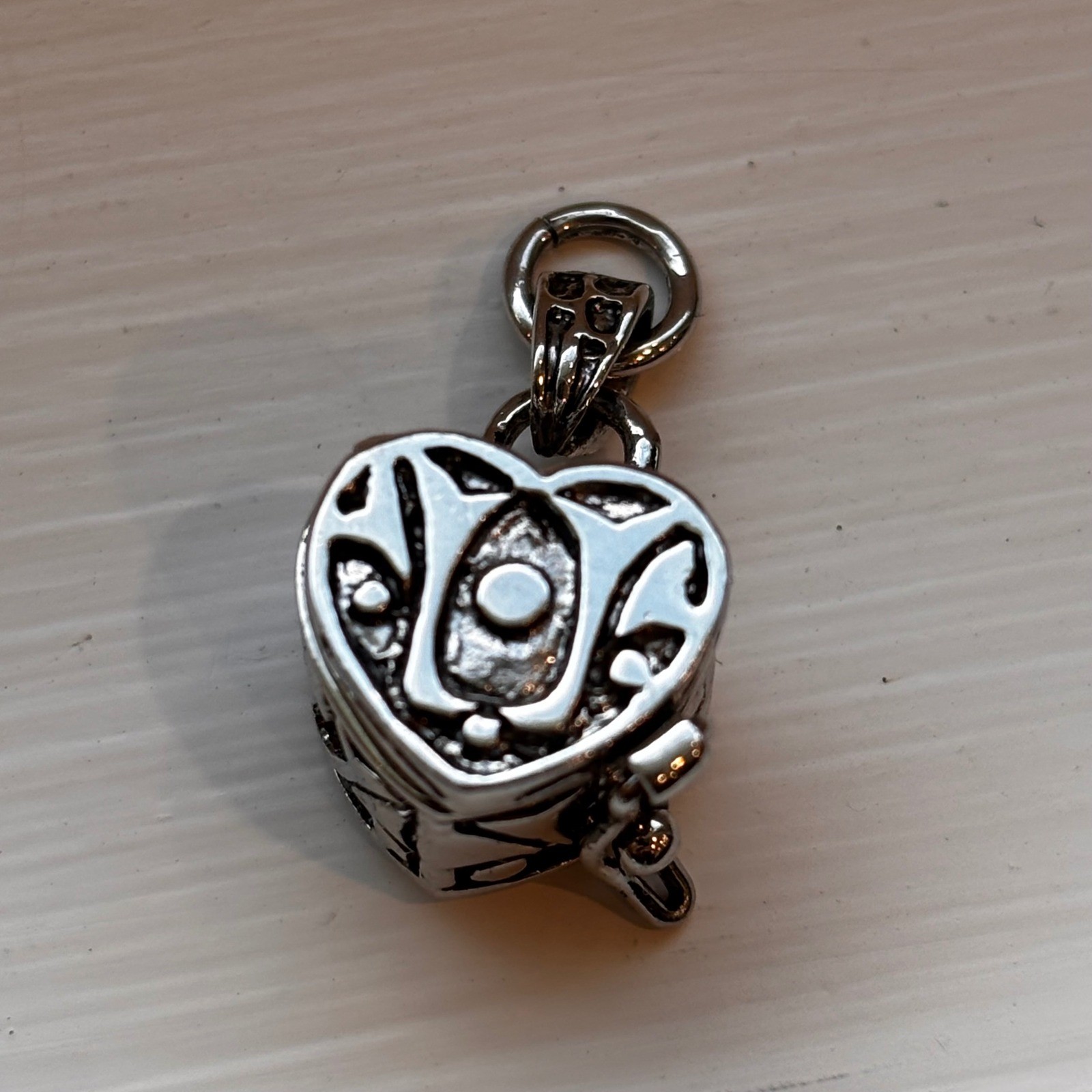 Alexa’s Angels Heart Prayer Box Silver Tone Locket Charm Pendant