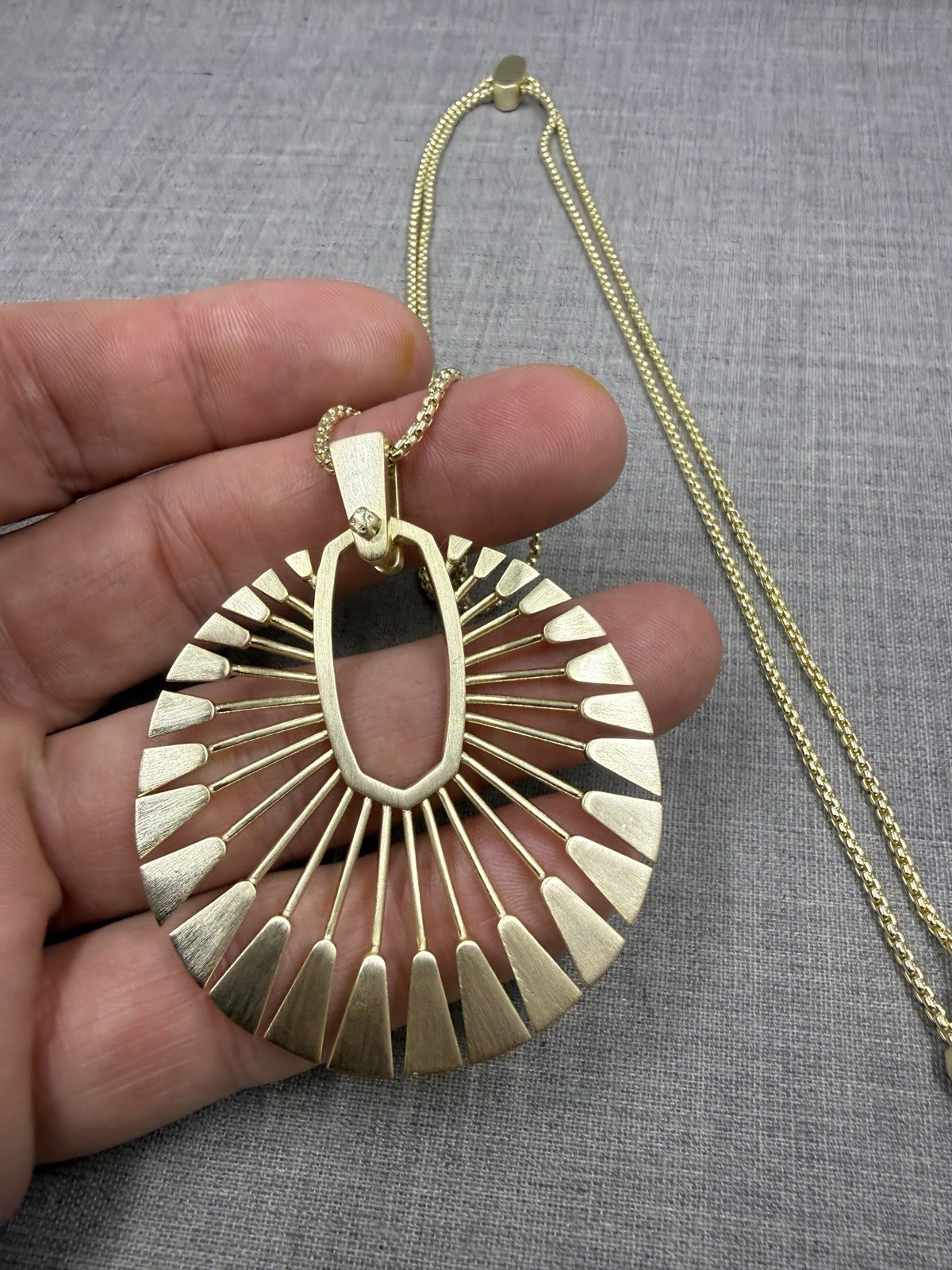 Kendra Scott Deanne Gold Sunburst Fan Pendant Adjustable Slider Bolo Necklace