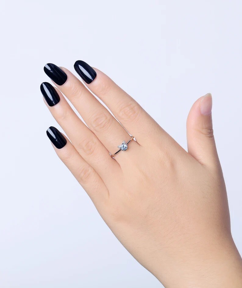 Pretty Cat Ears Shaped 0.28CT Round Simulated Aquamarine & Sapphire Women’s Ring