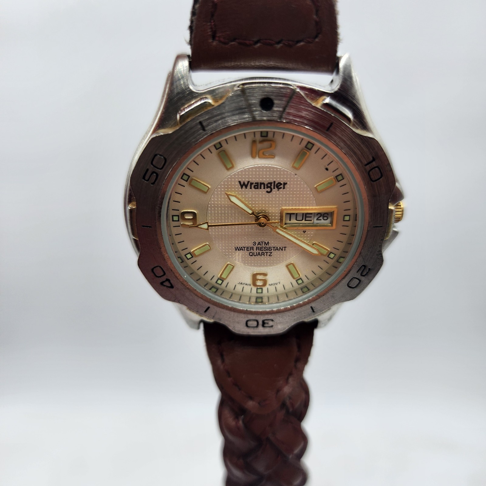 Wrangler Hero Mens Silver Brown Leather Watch Quartz 6309 Needs Battery V377