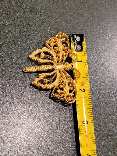 Vintage Gold Tone Filigree Butterfly Moth Die Struck Brooch Pin