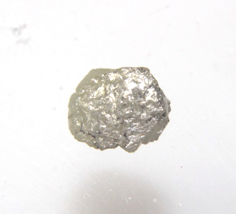 1.01CTS/1 PIECE NATURAL REAL RAW UNCUT GREY FLAT ROUGH DIAMOND 6.90×5.85×3.05 MM