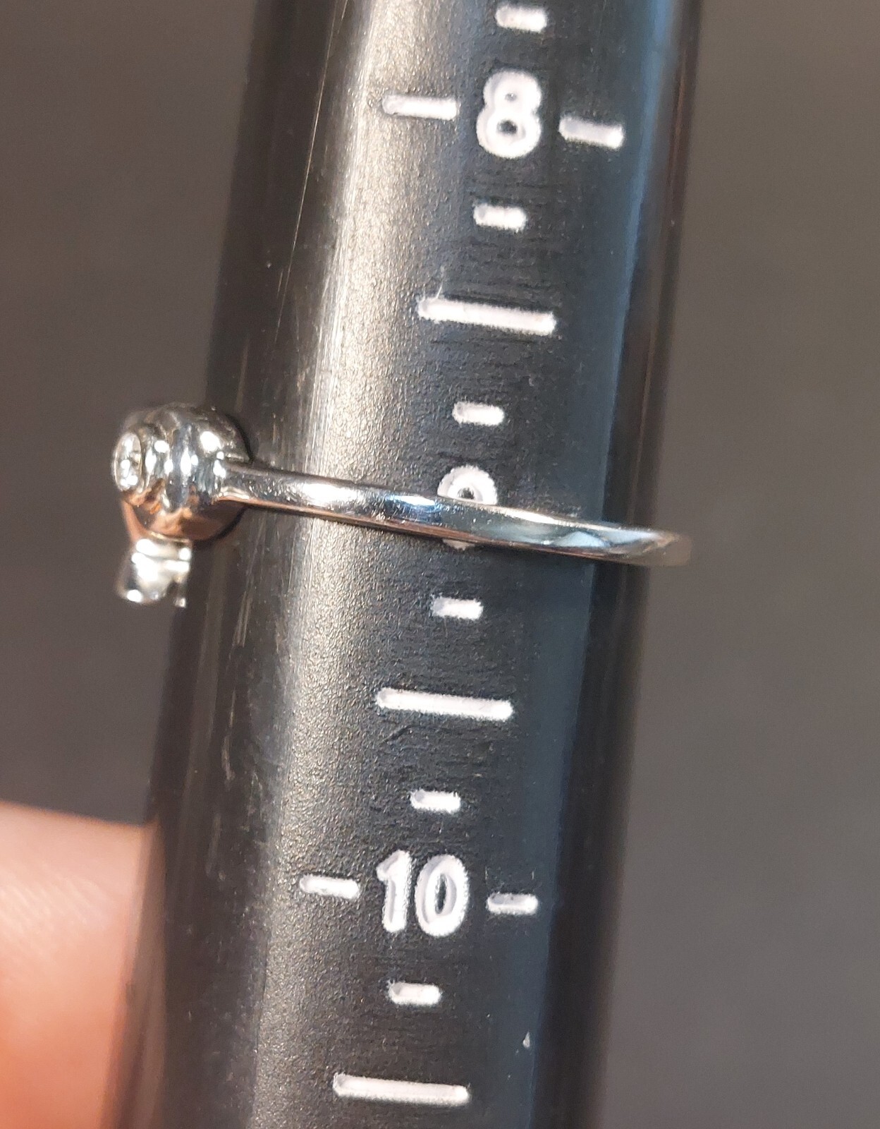 Diamond – tested W/ Presidium gem tester .925 sterling Silver XO heart Sz 9