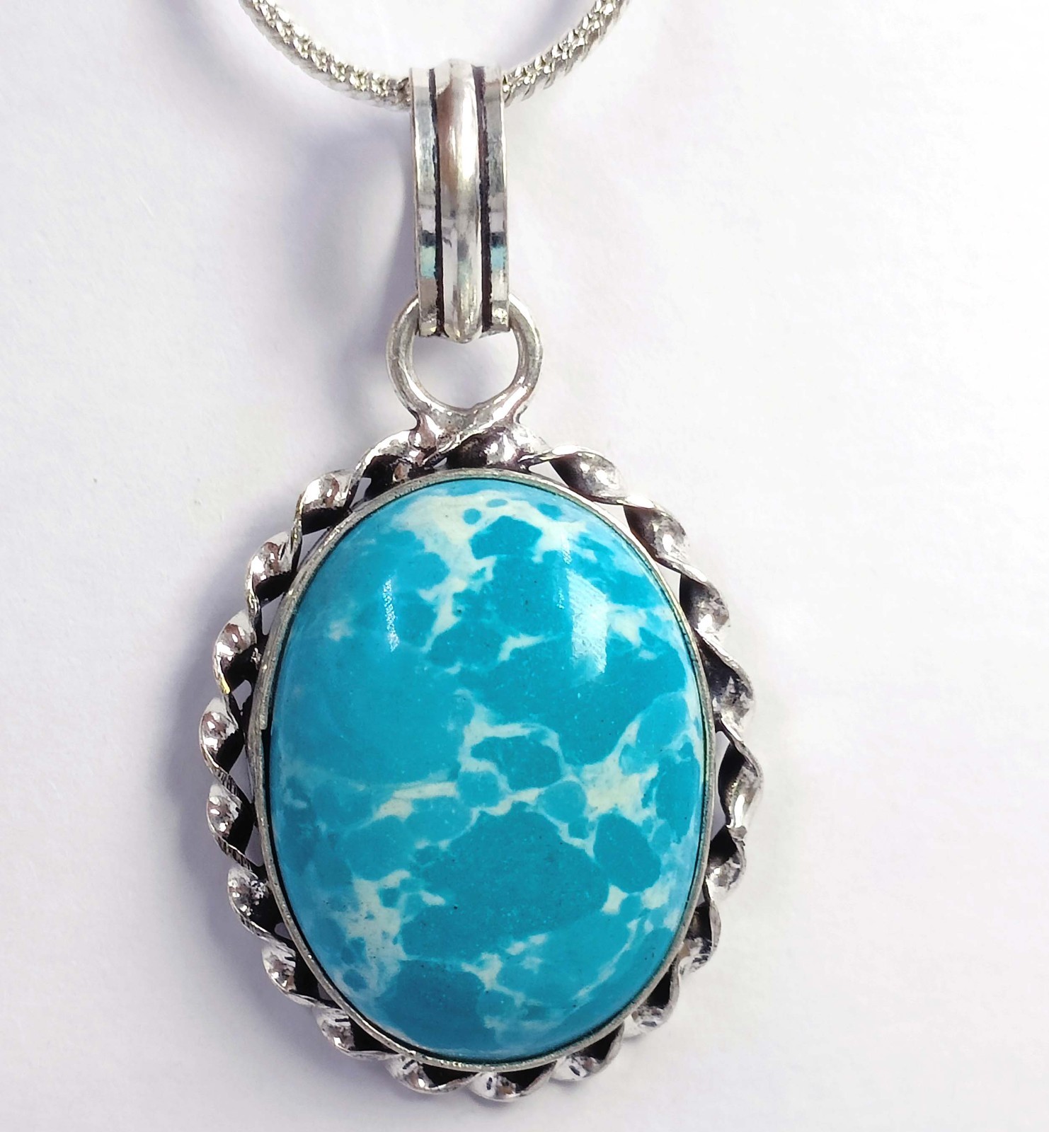 40.0 Ct Natural Blue Turquoise Oval Shape 925 Silver Pendant Free Chain 6YGC