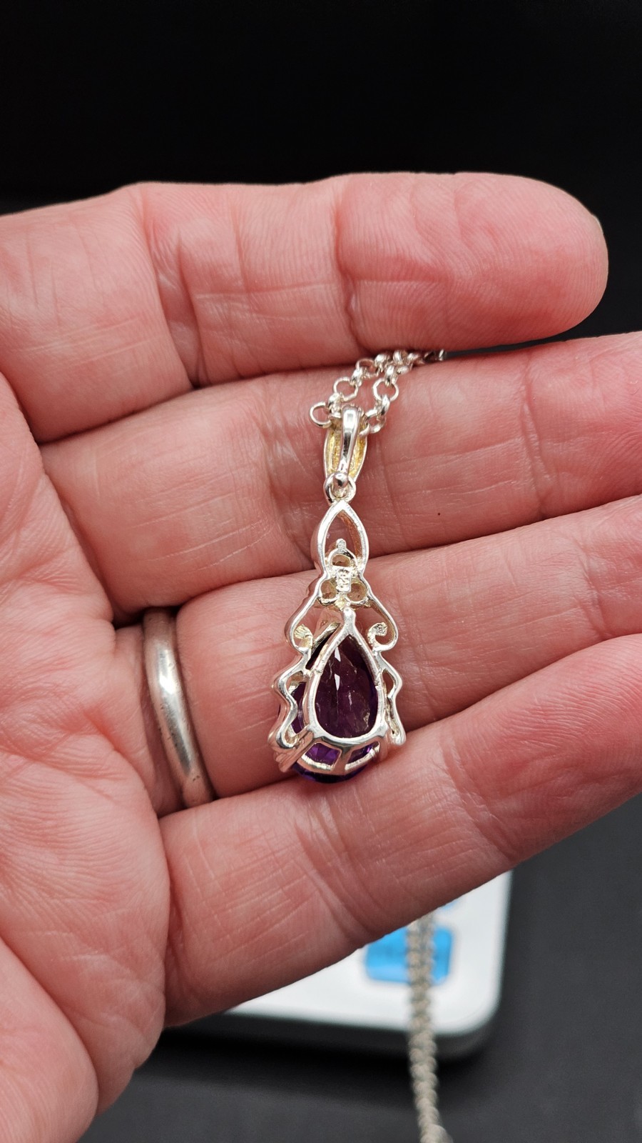 925 Sterling Silver Amethyst Peridot Necklace Pear Pendant 18in Chain 7.36g