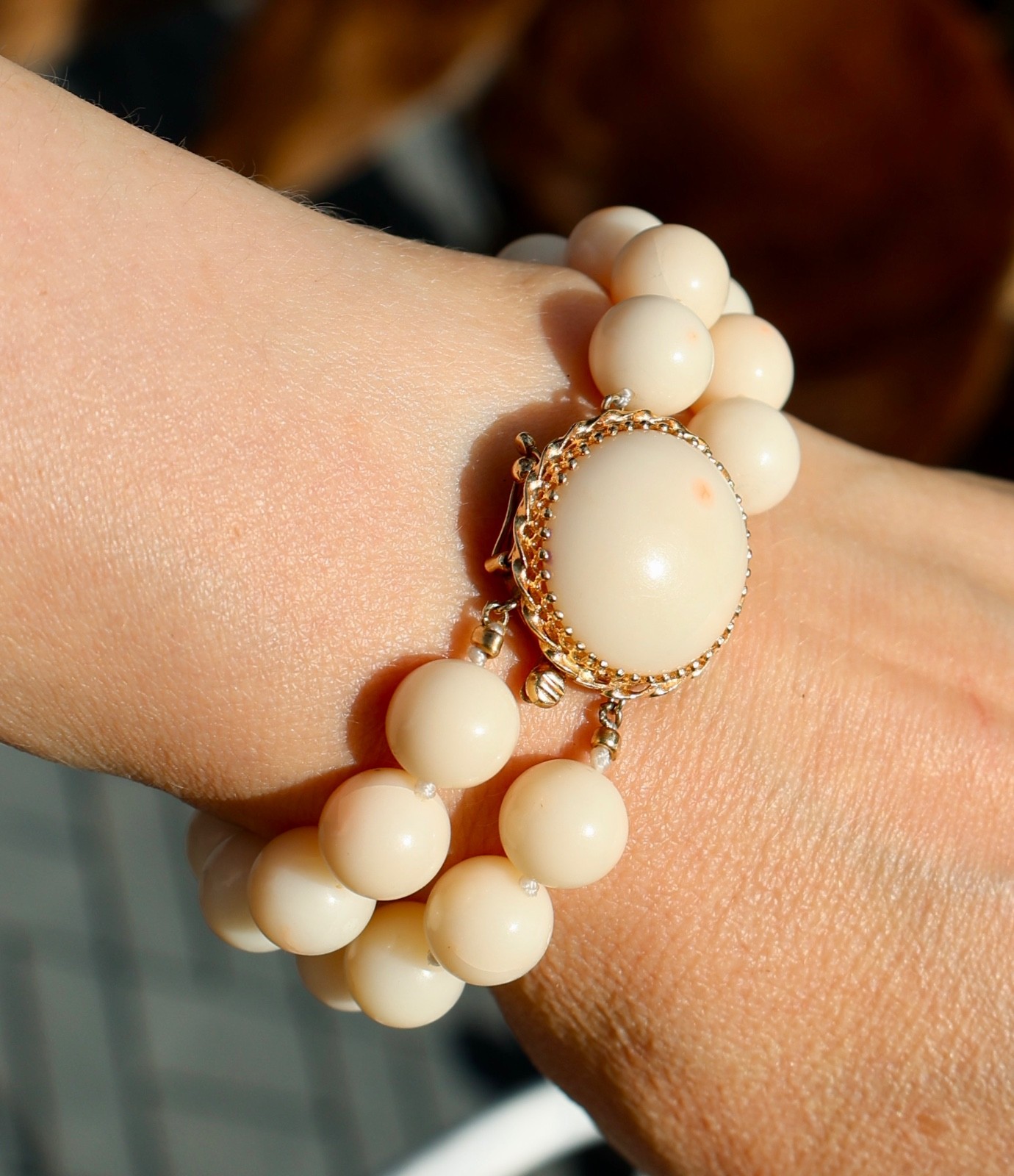 SOLID YELLOW GOLD CLASP ANELD SKIN CORAL 10.2MM BEAD 2-STRAND HONORA BRACELET