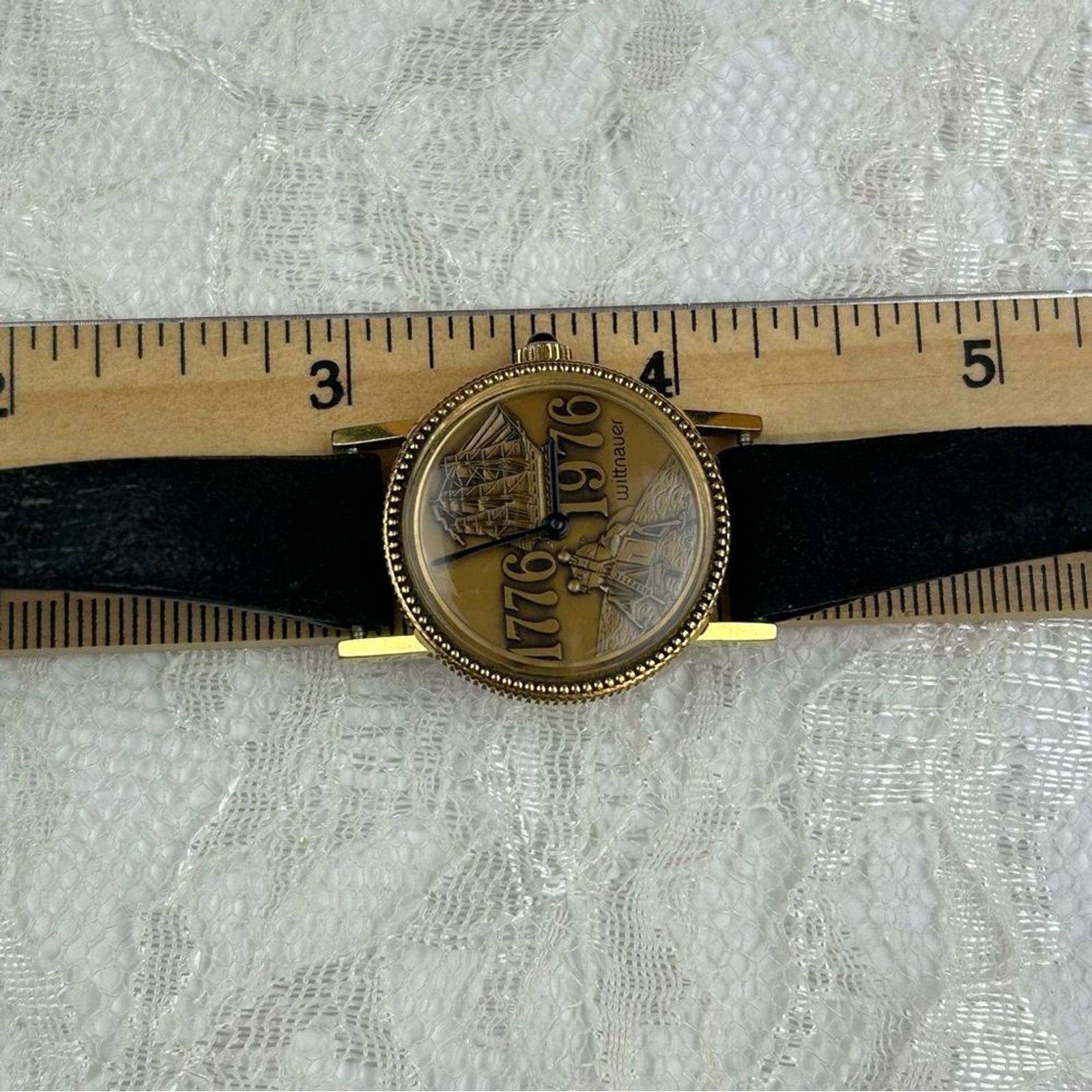 RARE Women’s Vintage 1776 1976 BICENTENIAL WITTNAUER COIN BASE 8KT GOLD WATCH