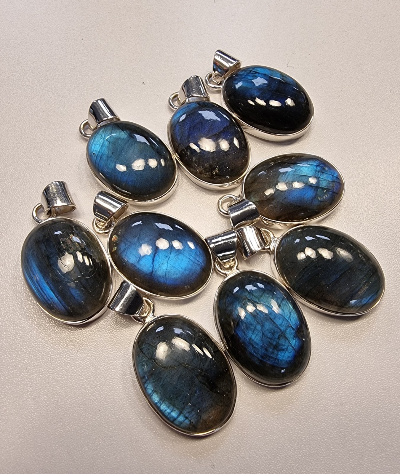NEW Elegant 925 Sterling Silver Pendant with Genuine Labradorite, Oval, Large, Blue