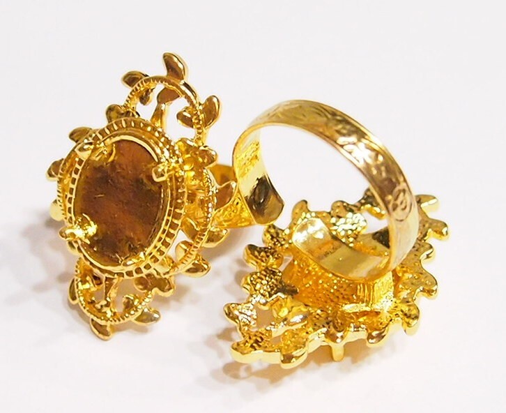 6 – 14x10mm Shiny Gold Victorian Deco Loop & Leaves Adjustable Ring Settings