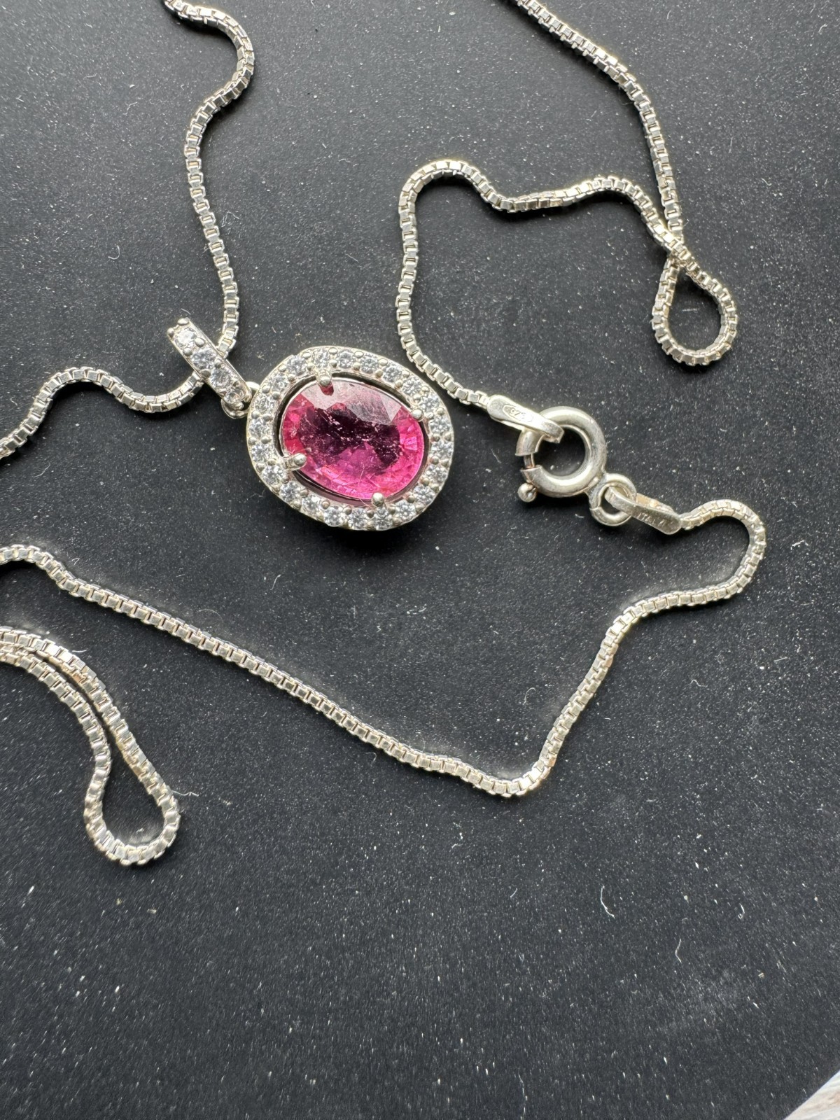 Rich Purple Pink RUBELLITE PENDANT NECKLACE. 0.925 Silver, 1.67 Carat Oval. SI