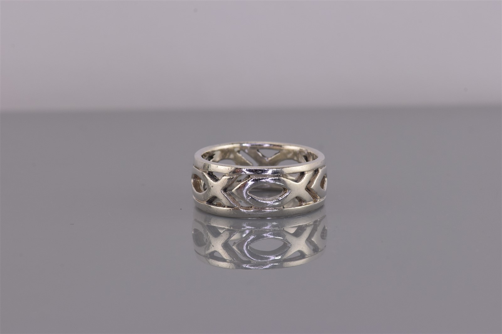 Peter Stone Sterling Silver Jesus Fish Christian Ichthys Band Ring 925 Sz: 5