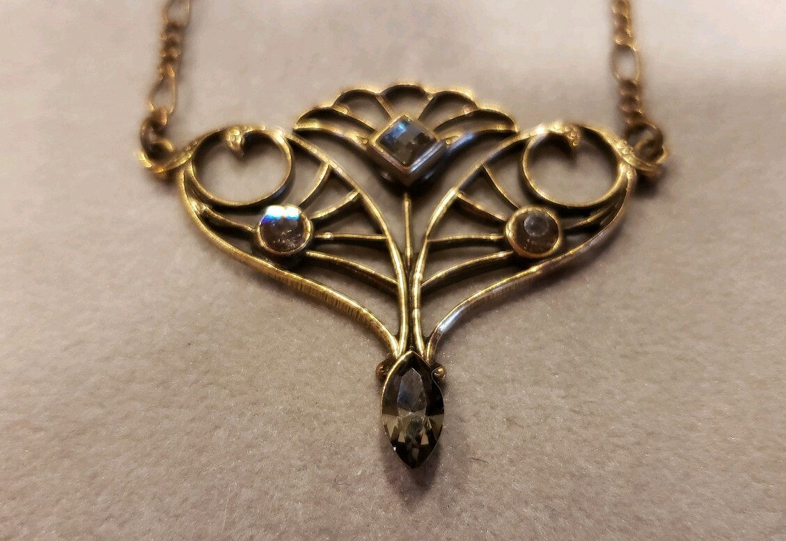18″ ANTIQUE REPRODUCTION FILIGREE NECKLACE W/RHINESTONES, BRONZE FINISH