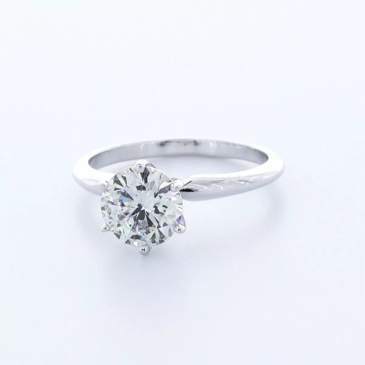 Solitaire Engagement Ring 14K Gold Classic Round 1.74 CT Lab-Grown Diamond E SI1
