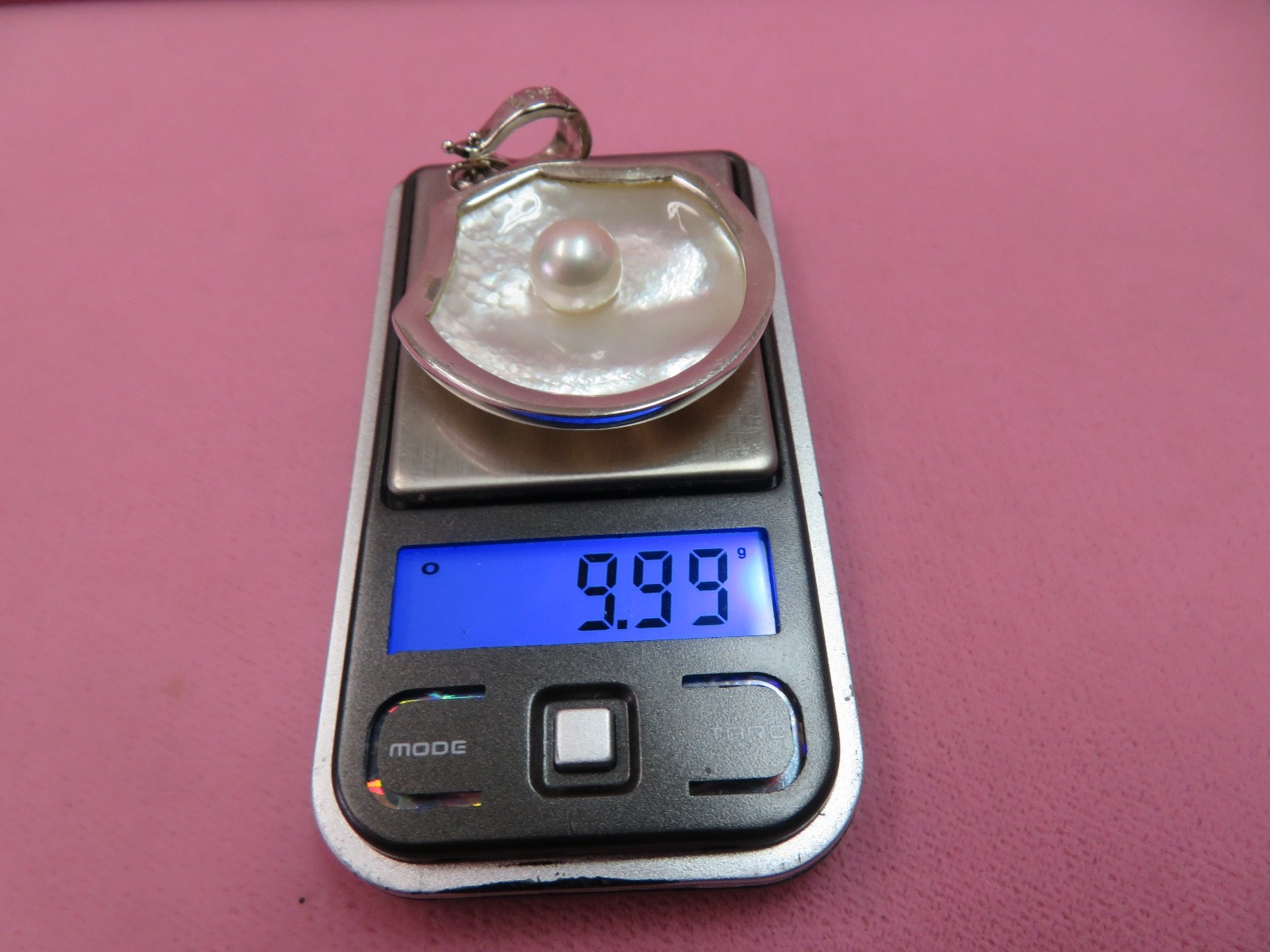 GSJ 925 Sterling Silver Mother of Pearl & Pearl Pendant 9.99 Grams