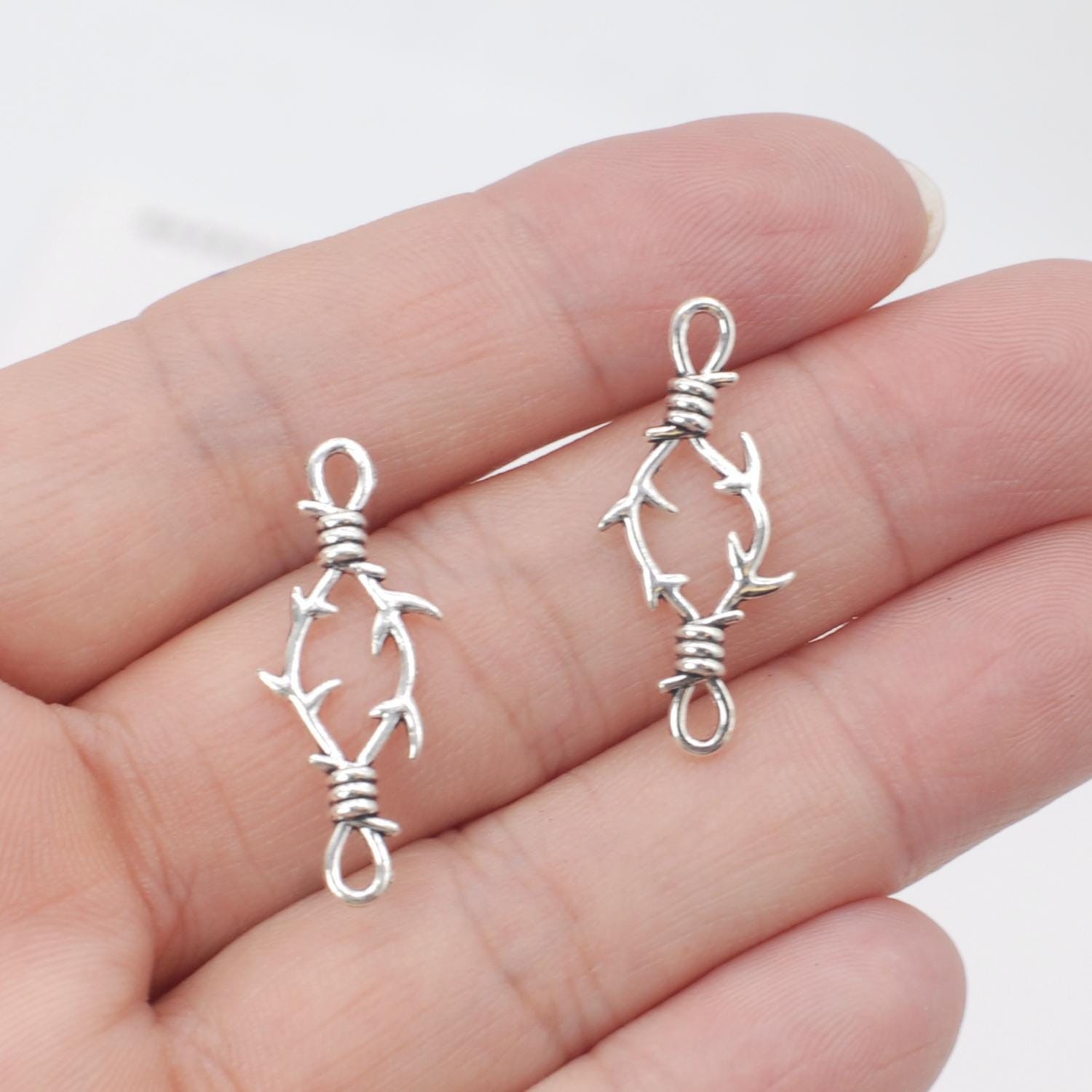 20/50PCS Antique Silver Tone Barbed Wire Chain Choker Connectors 11X27mm LCRS16