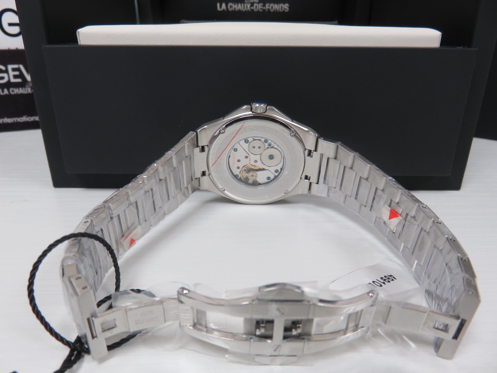 Gevril Men’s 49910B Montauk Sub Dial Swiss Made ETA 7001 SS 40mm Watch