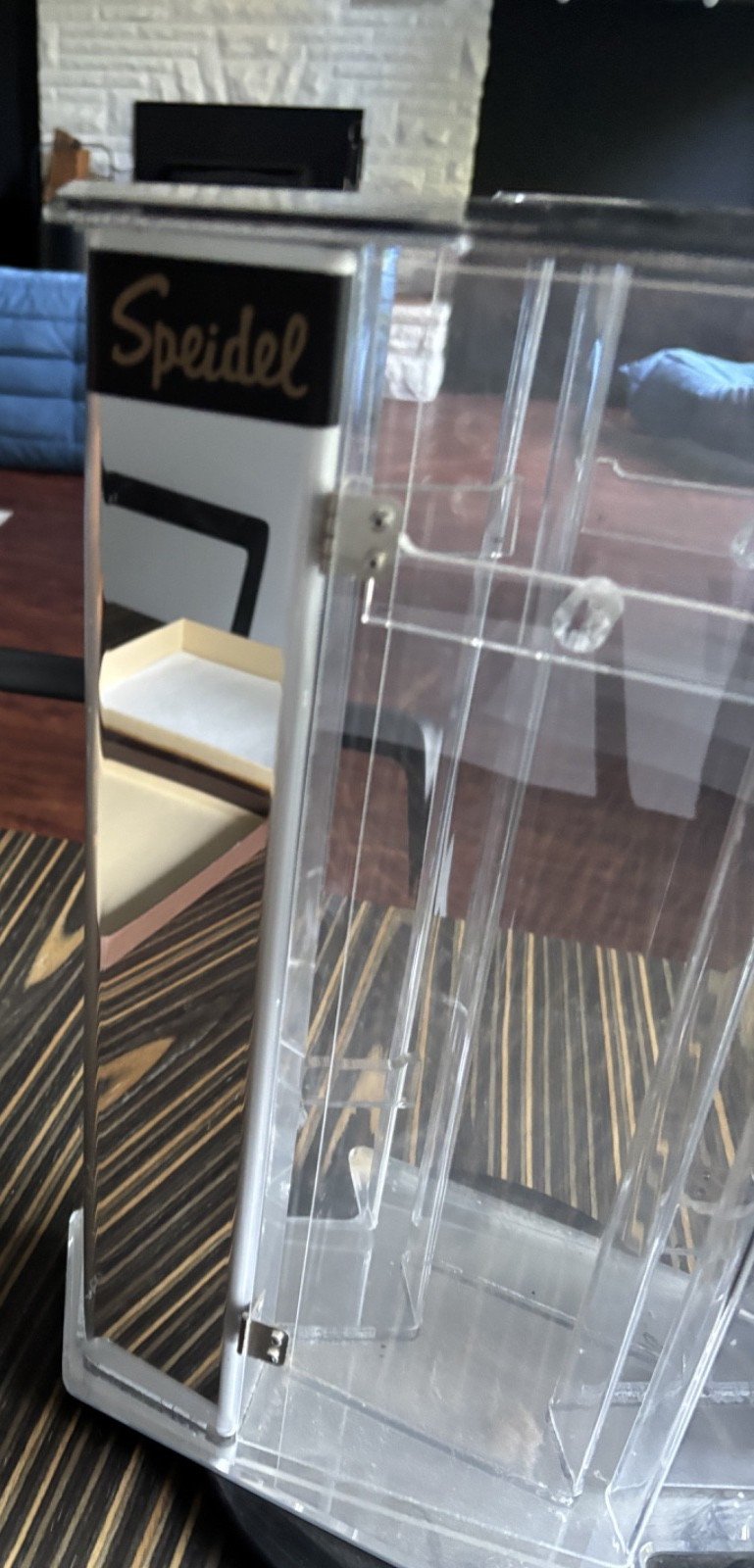 Vintage Speidel Rotating Acrylic Counter Top Jewelry Display Case 16″ High