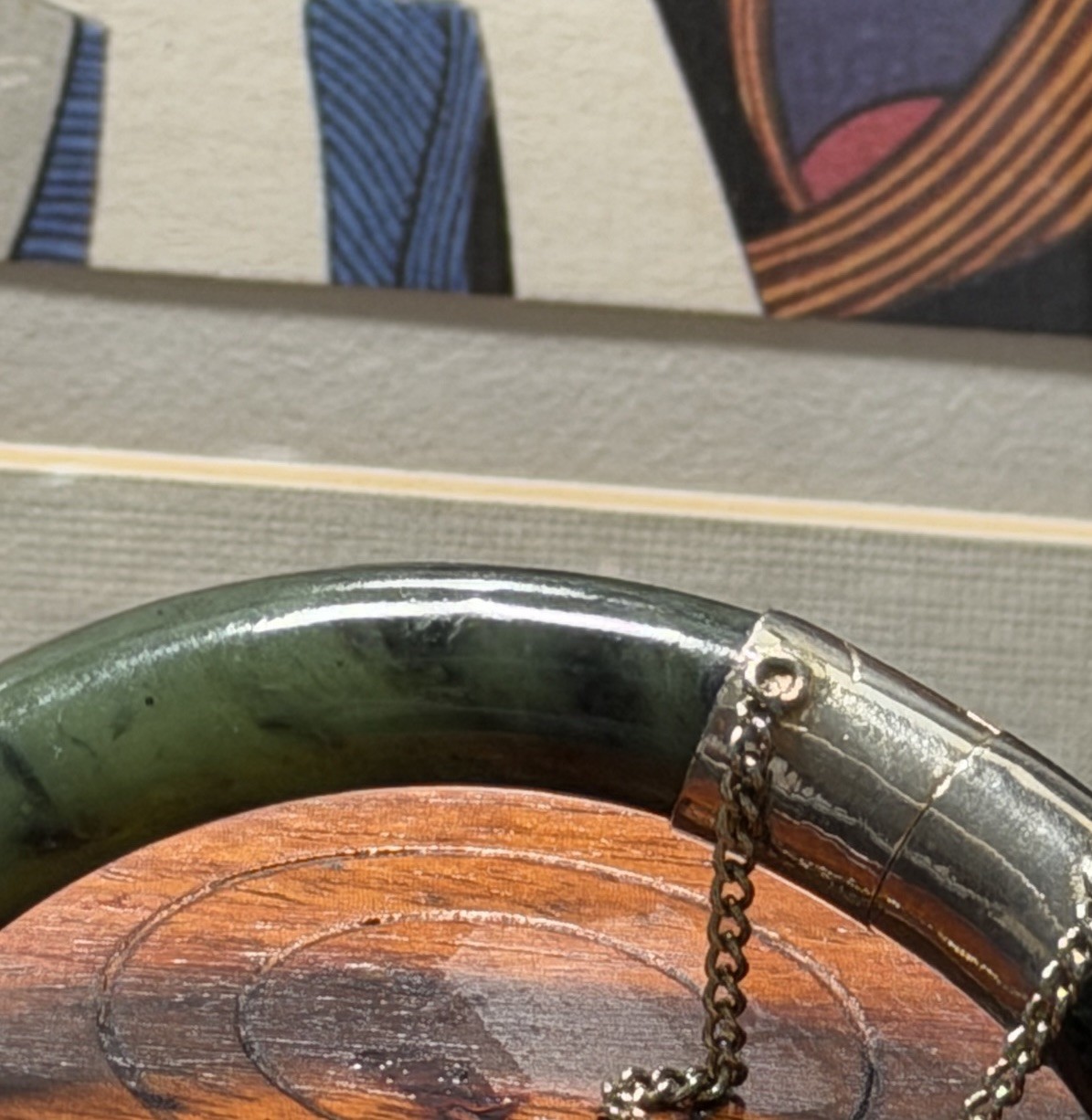 Vintage Jade And Sterling Silver Hinged Bangle Bracelet With Safety Chain