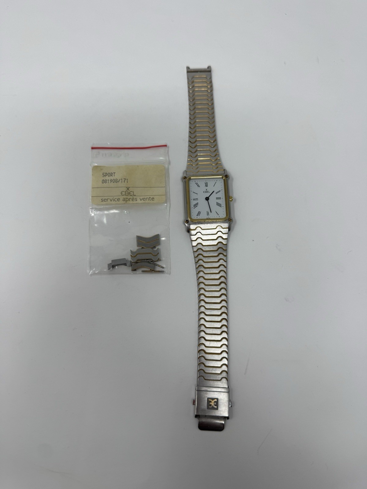 Men’s EBEL 1911 Tank Watch Ref #181902. Comes With Extra Links.