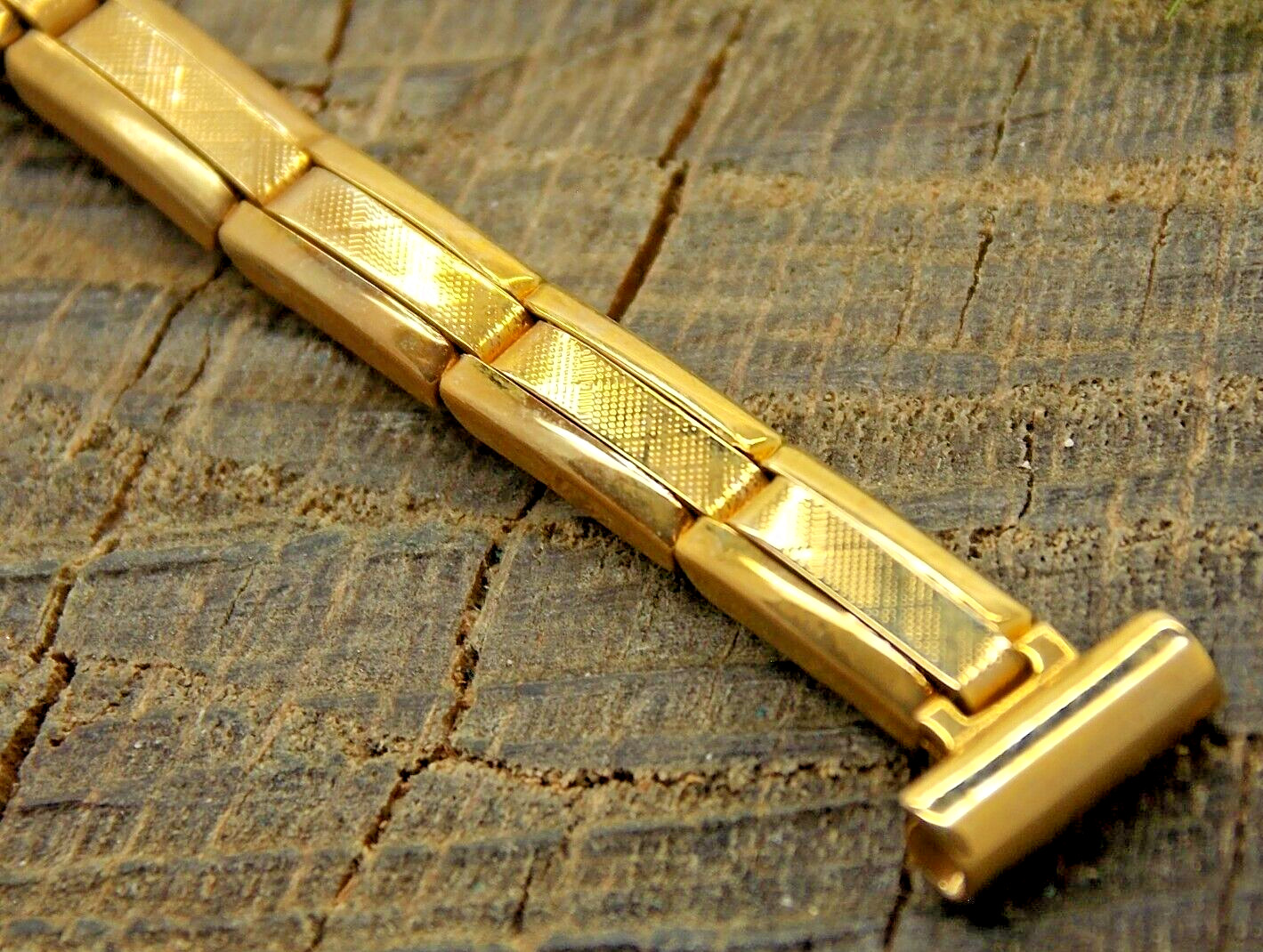 Brite 8mm Expansion Base Metal Ladies Watch Band NOS Unused Vintage