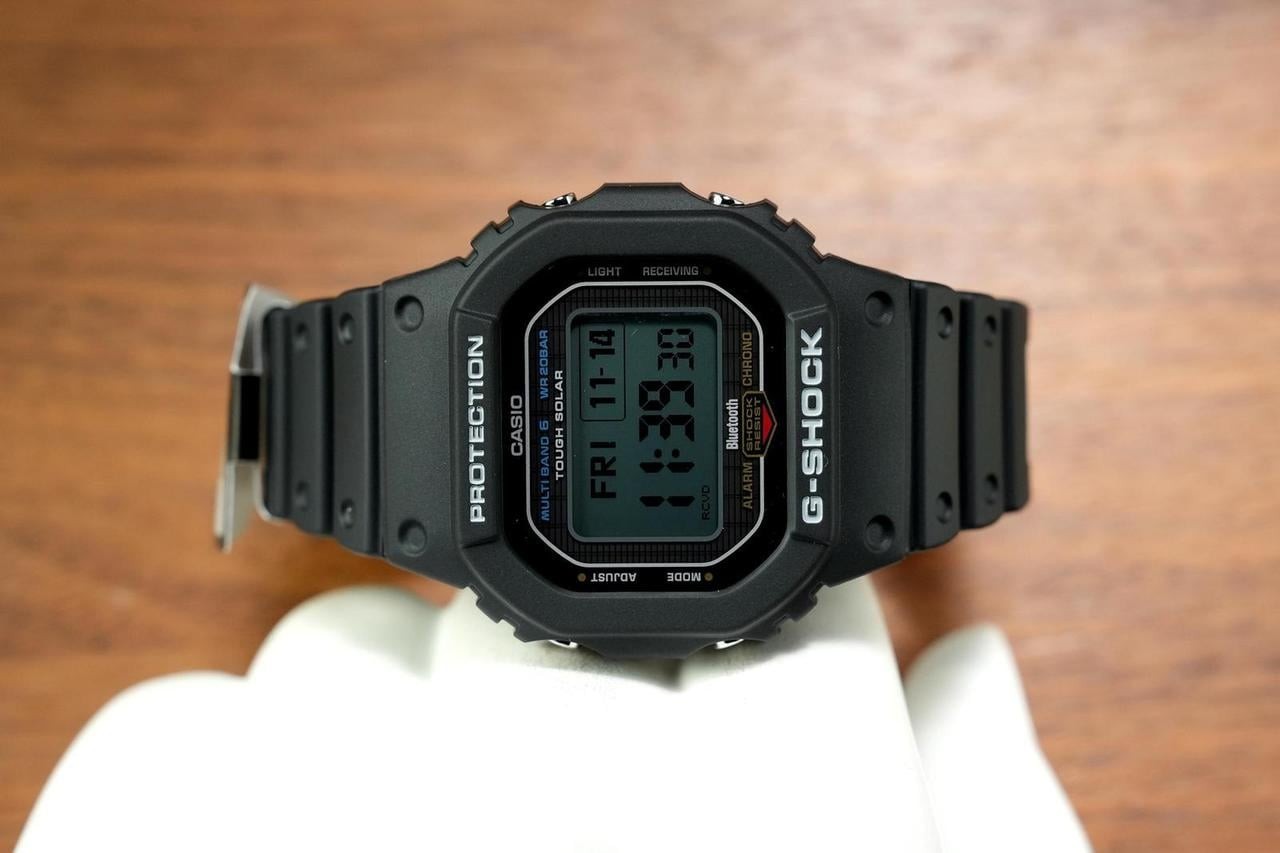 NEW Casio G-Shock GW-BX5600-1JF MIP LCD Tough Solar Multi Band 6 Bluetooth