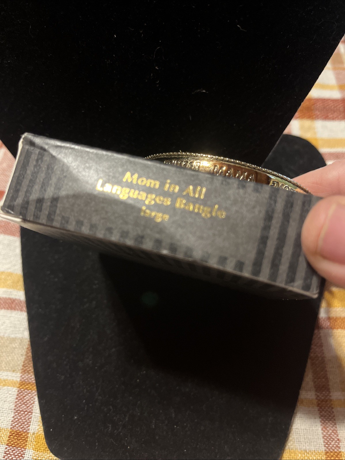 9.5” Avon “Mom” In all languages Bangle Size Large Gold Tone VTG