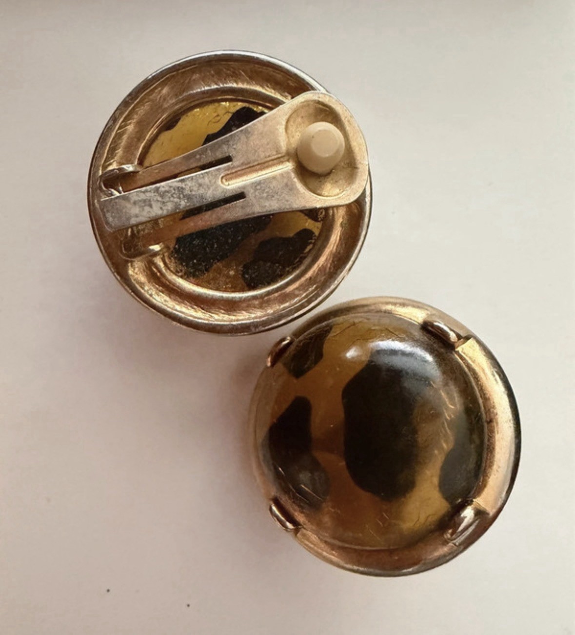MJ Lent Vintage Animal Print Oval Cabochon Brooch Pin & Clip-On Earrings Set