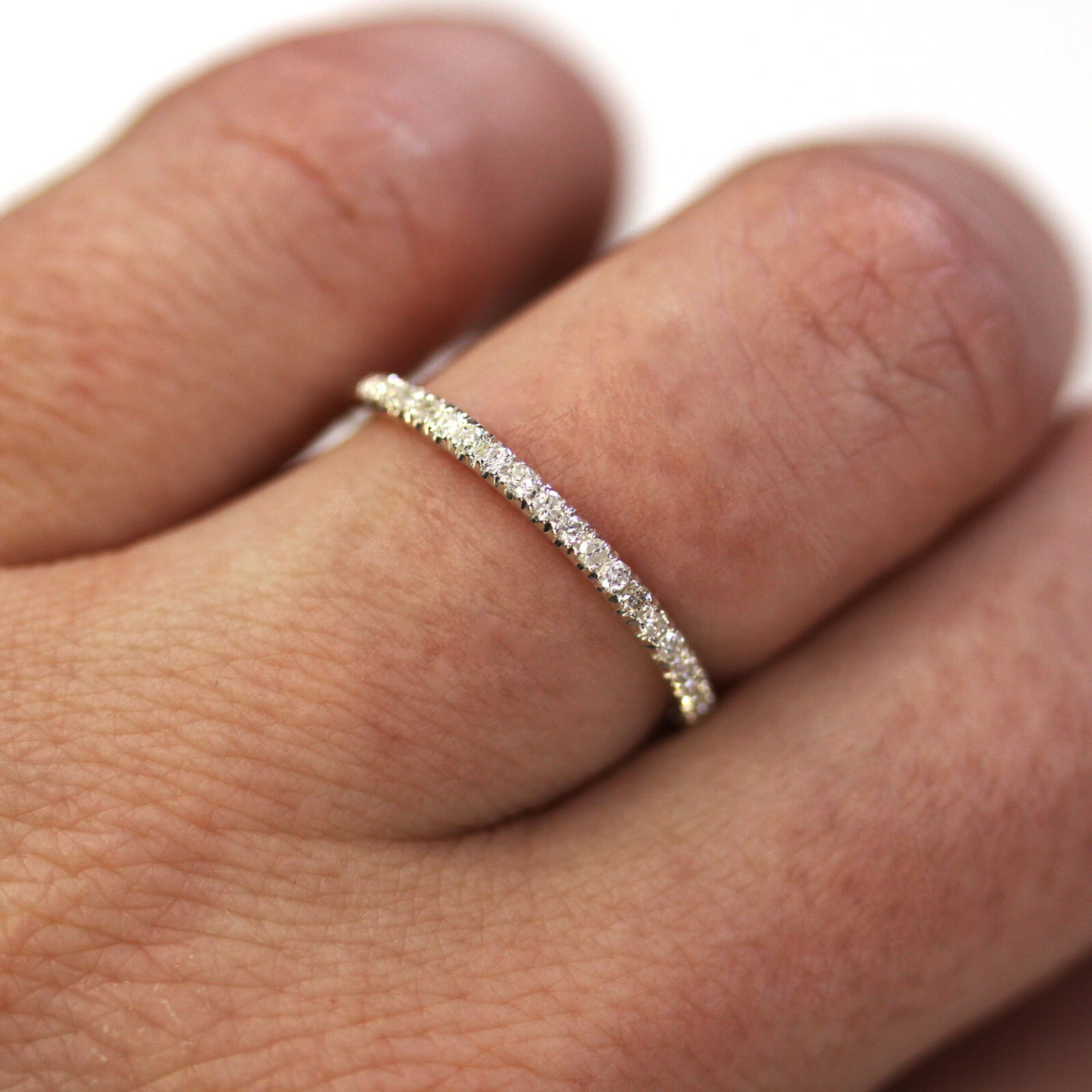 0.1 ctw Natural Diamond (SI1-SI2) Solid 14k White Gold Thin Wedding Ring 1.5 MM