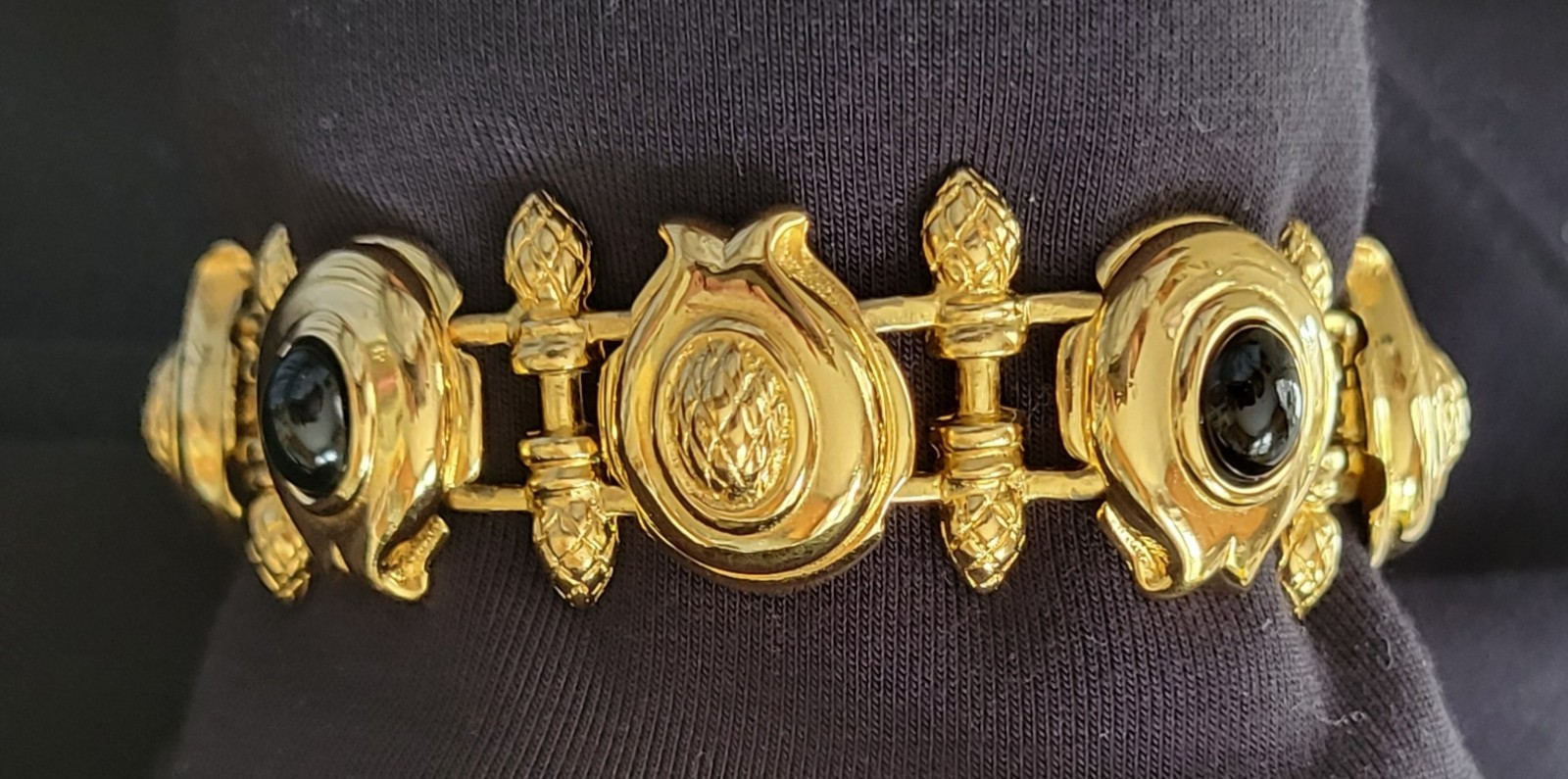 VTG Fendi Gold Link & Blk Cabochon Logo Bracelet 1980’s MINT