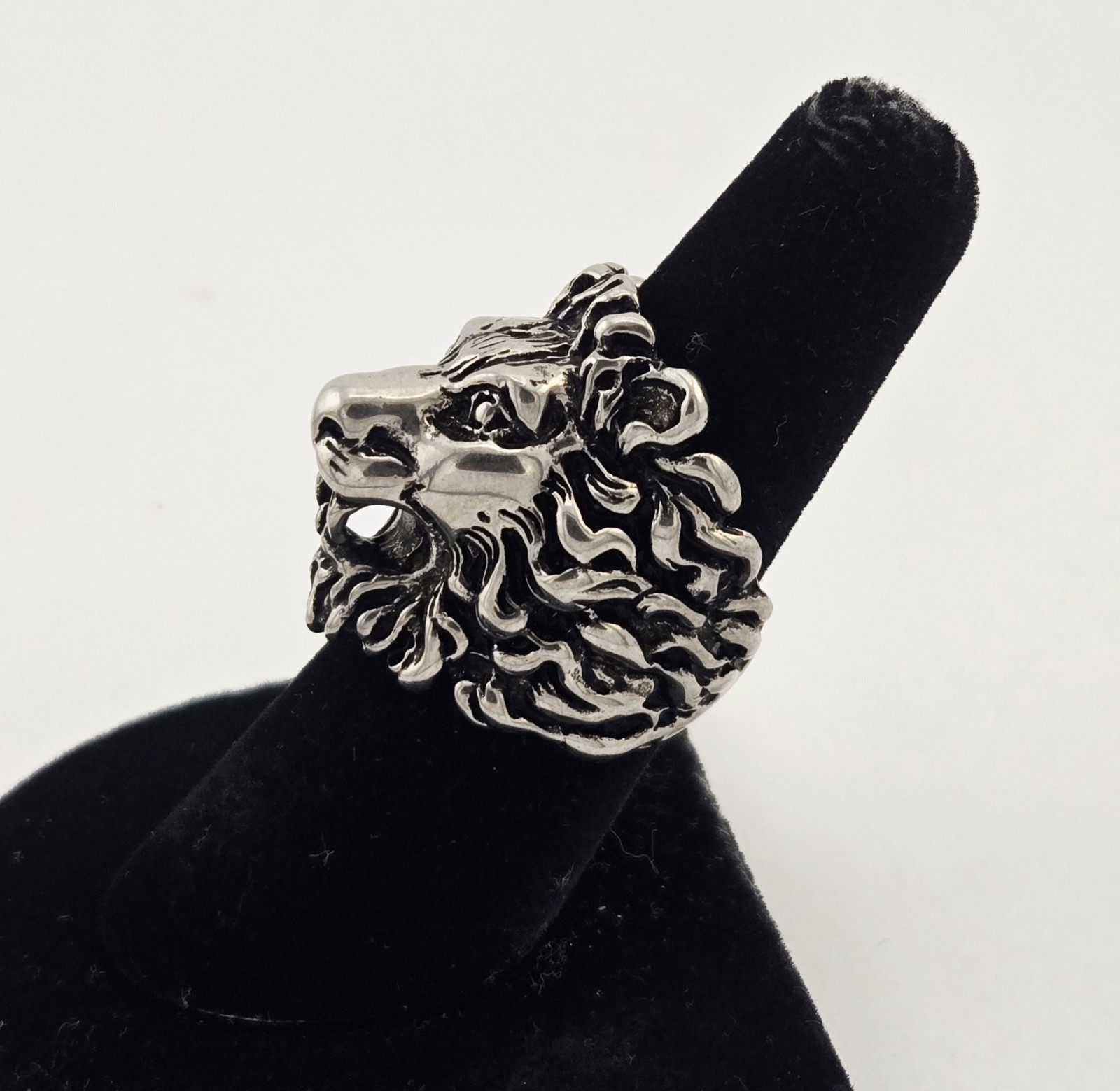 Vintage Gucci Lion Head Silver Tone Metal Statement Ring Size 7 – 15.5g