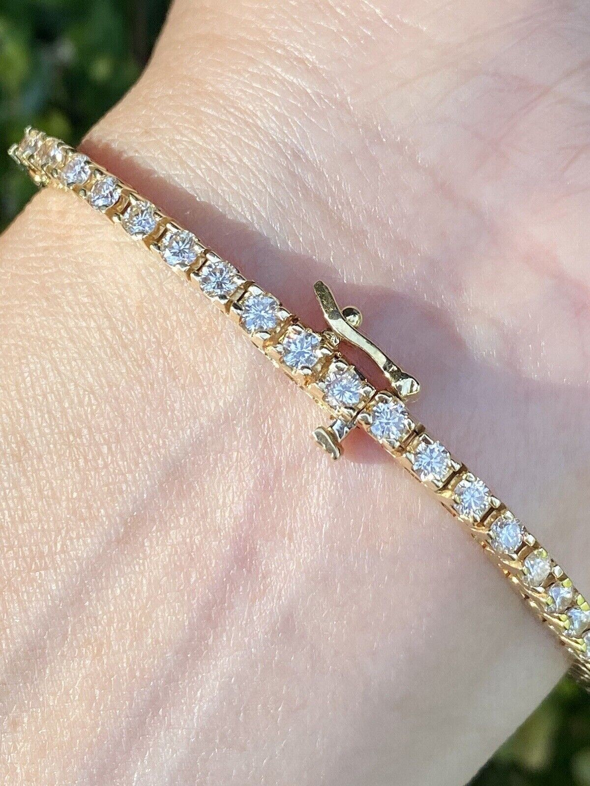 Round 5.50Ct GH/VS Natural Diamond Women’s Day Tennis Bracelet 14k Yellow Gold