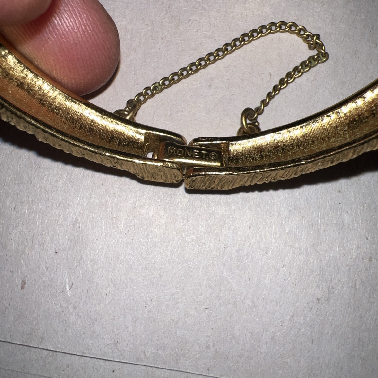 VTG Monet Gold Toned Shiny & Matte Bow Knot Bracelet Signed With Safety Chain