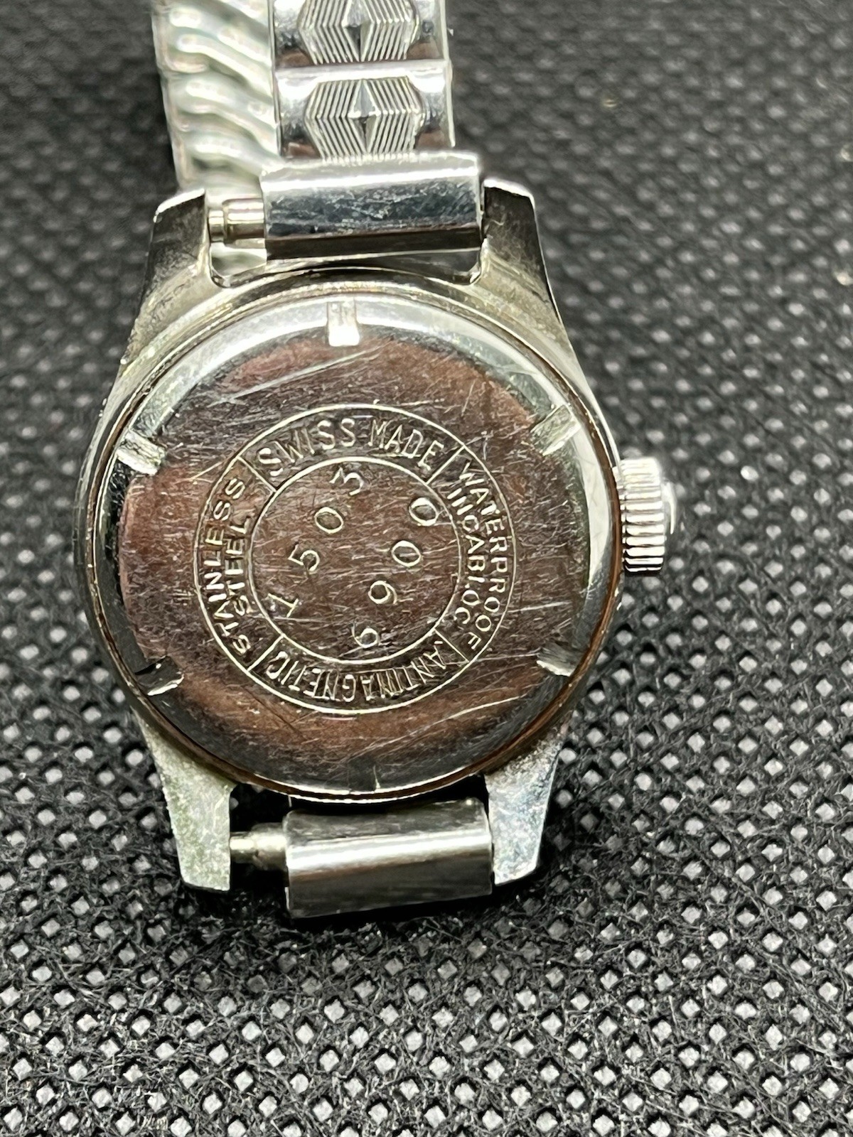 Acero Incabloc Women’s Swiss Made 17J Mechanical Silver Bracelet Watch