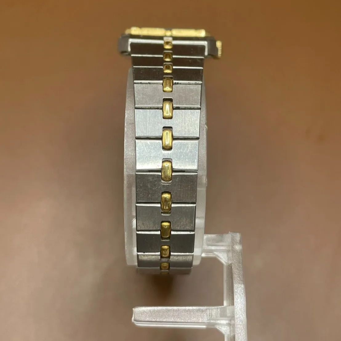 Wristwatch SEIKO 7321 5820 quartz battery operated ladies’ white dial square rec