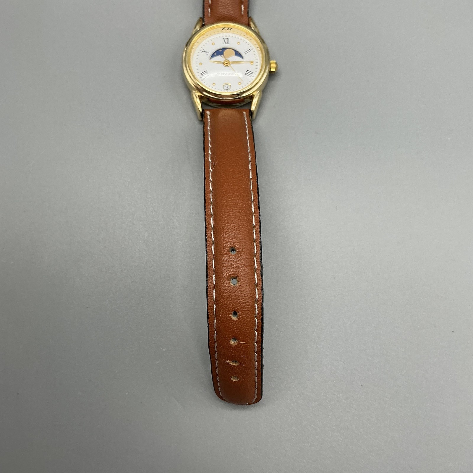 Boeing Womens Watch 25mm Day Night Moon Phase Gold Tone Leather Date New Battery