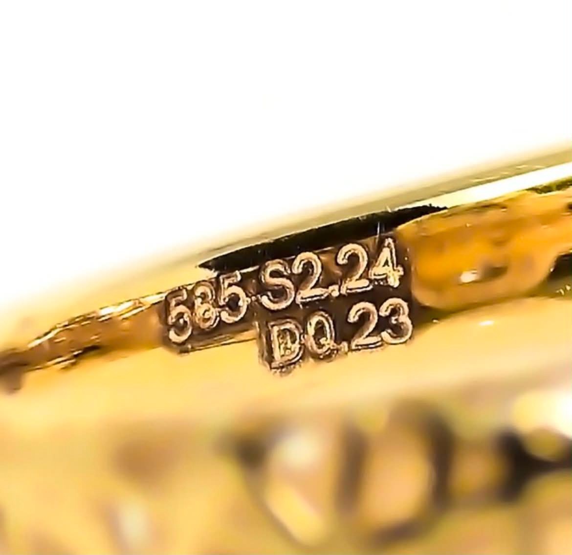 2.24 ct Natural Blue Sapphire & Diamond Ring in 14k Yellow