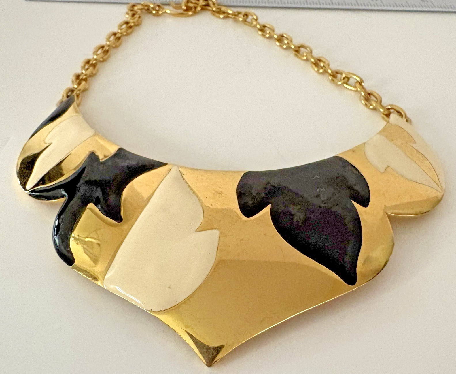 3 – VTG Monet Signed Black & Cream Collar Chocker, Earrings & Pin Set Goldtone
