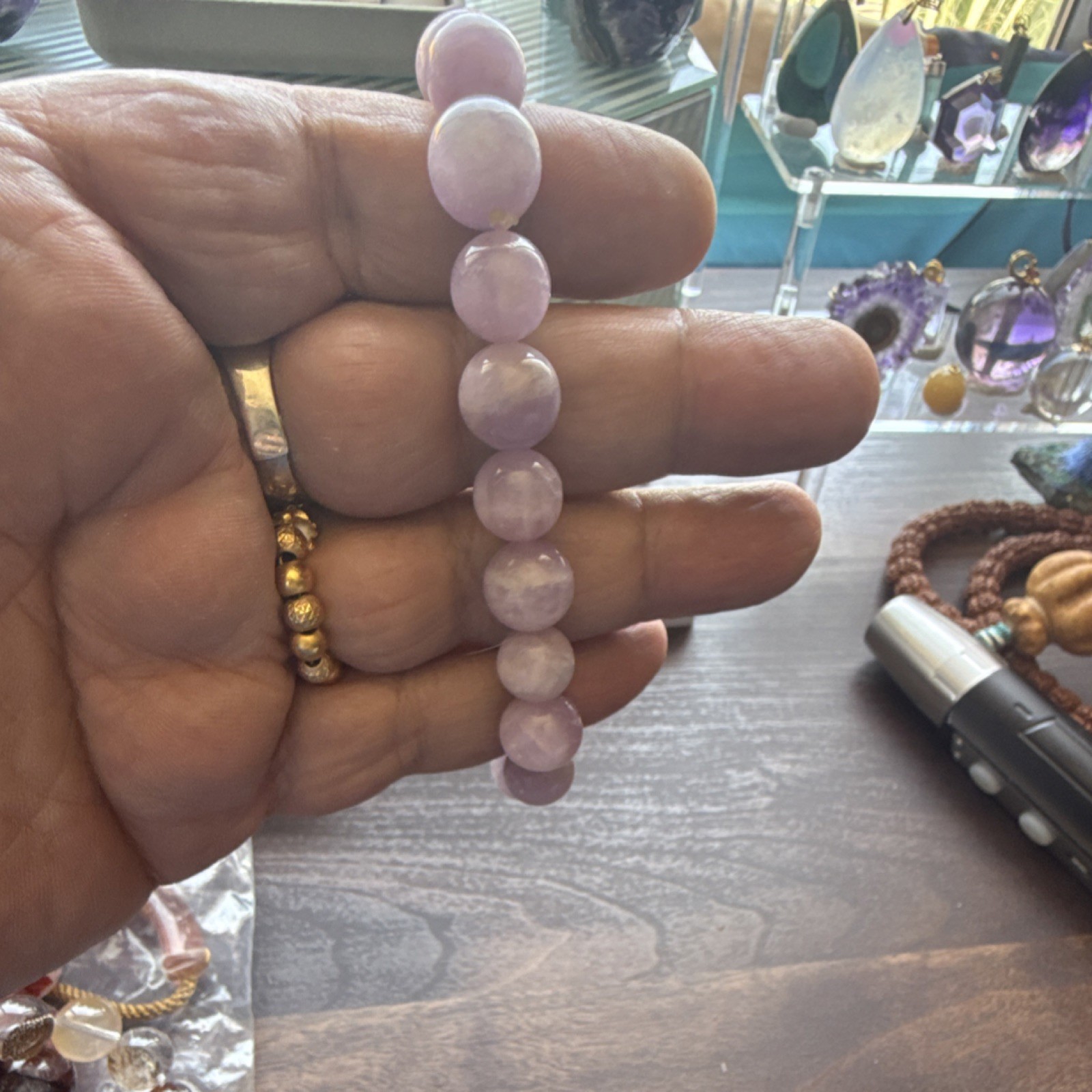 Kunzite Purple Stone Stretch Beaded Bracelet Round 10.8mm Beads No Clasp