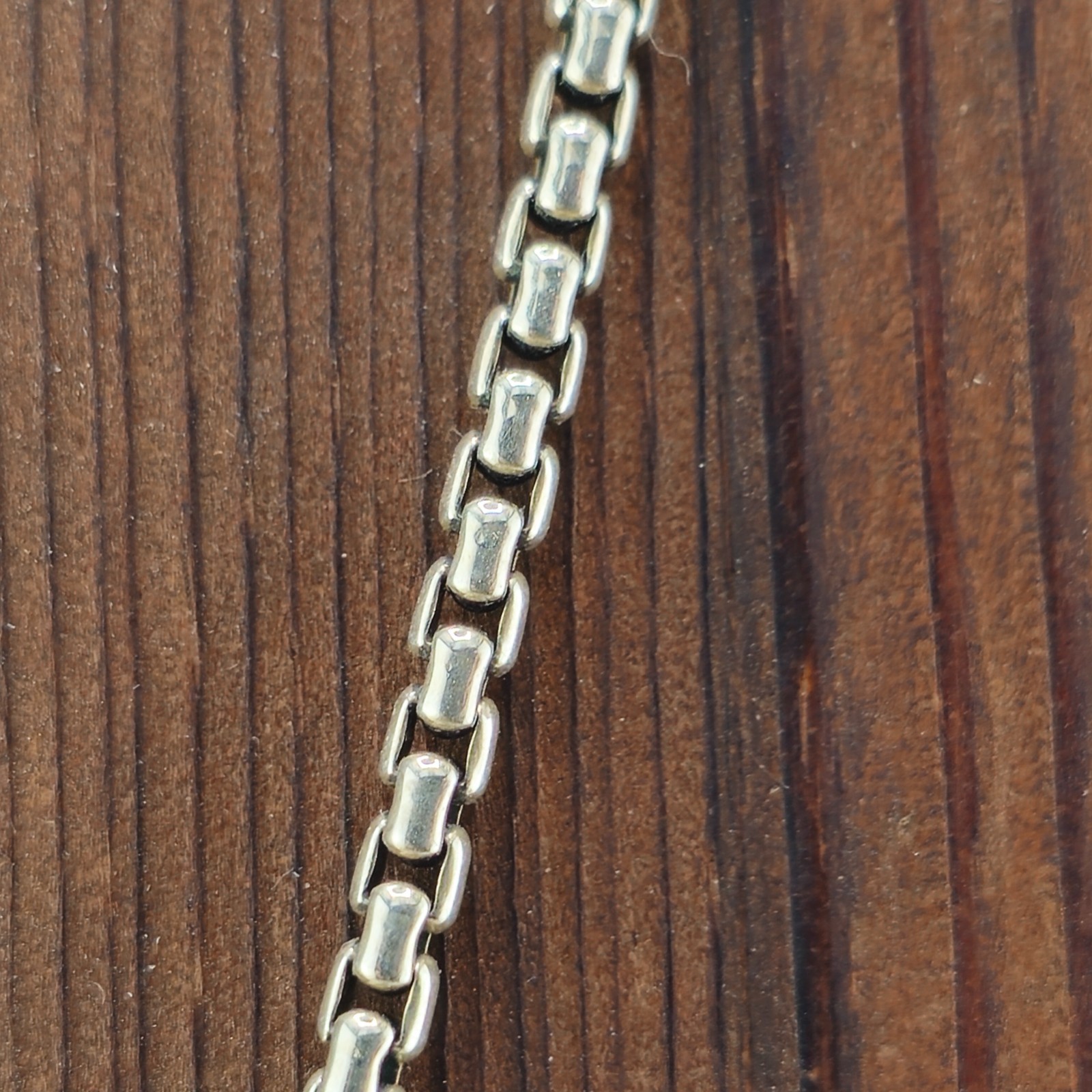 JAI 925 Sterling Silver J Pendant Necklace 9.5in Hammered Classic Thailand
