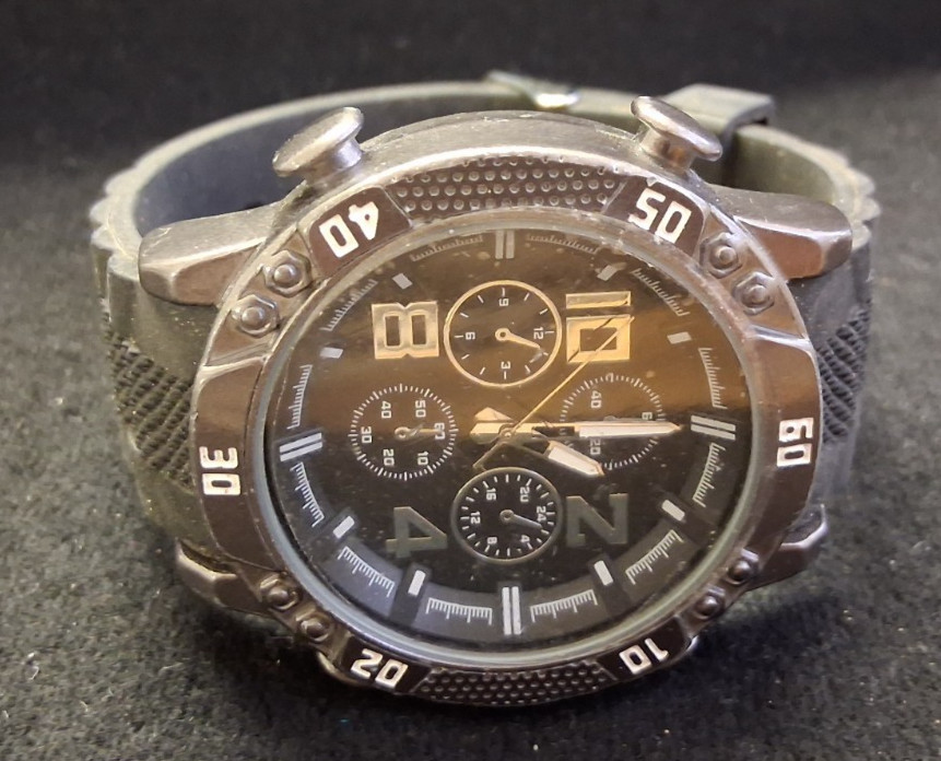 ACCUTIME WATCH CORP. 1219 MENS WRISTWATCH BLACK TONE OVERSIZED RUGGED WATCH