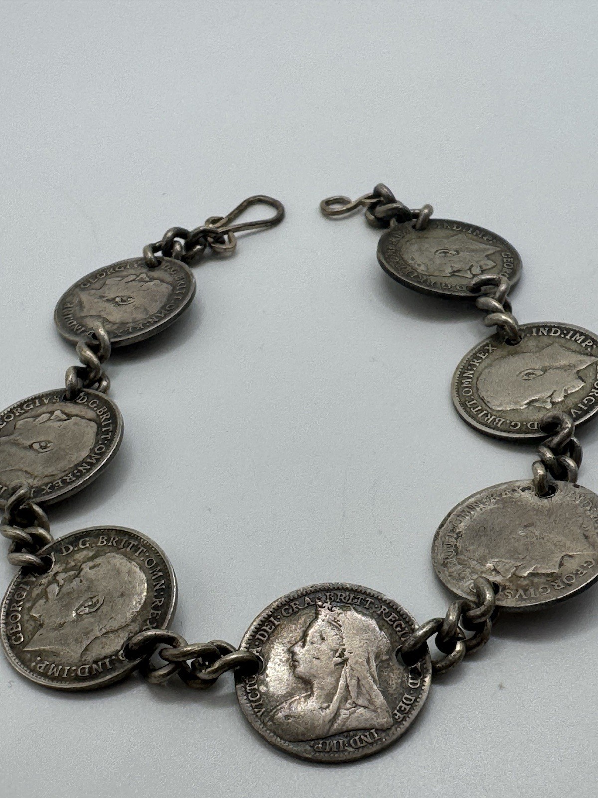 Antiqued GREAT BRITAIN QUEEN VICTORIA GEORGE V Three Pence STERLING BRACELET 7